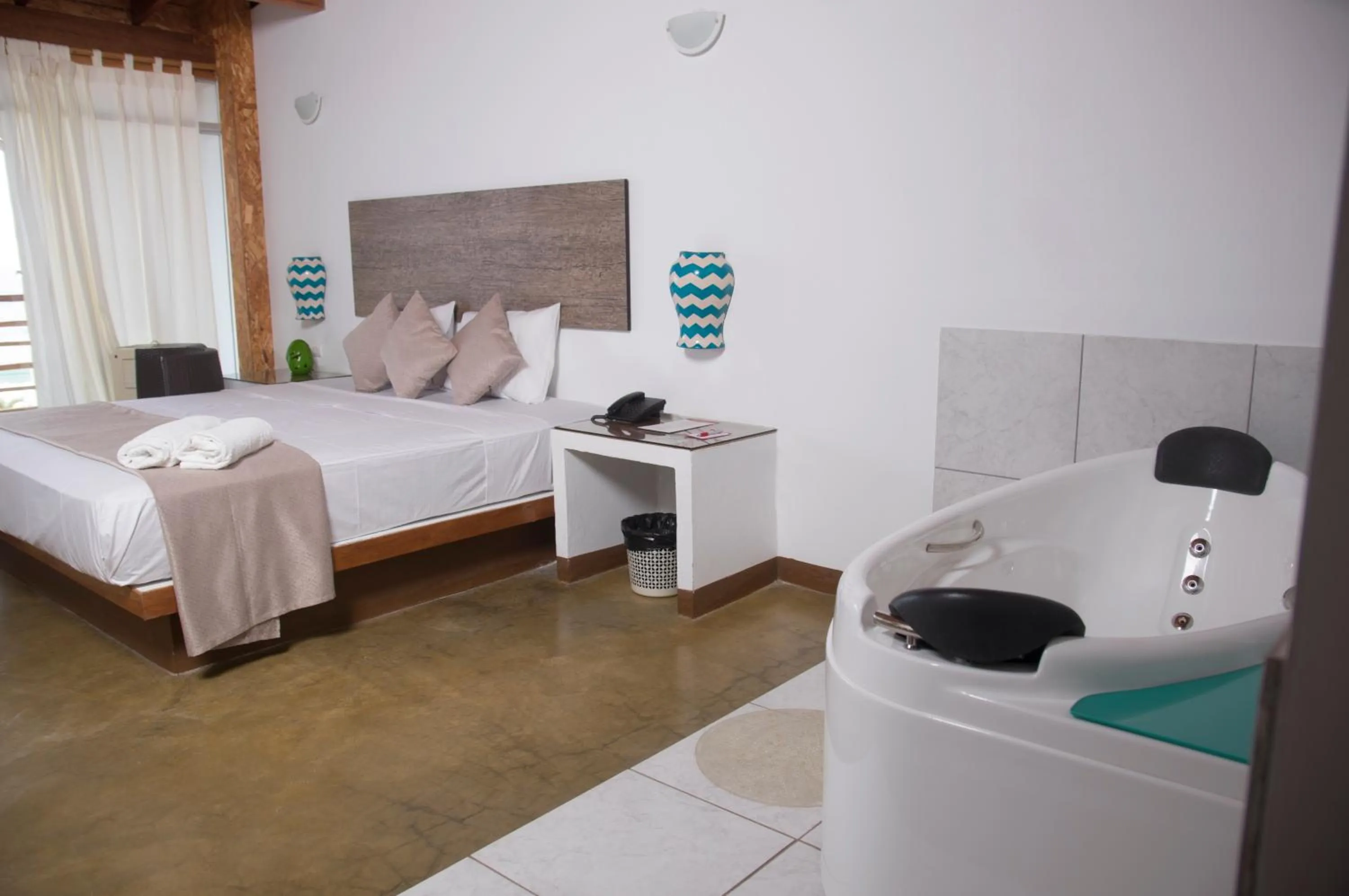 Photo of the whole room, Bed in Akas Hotel Apartamentos