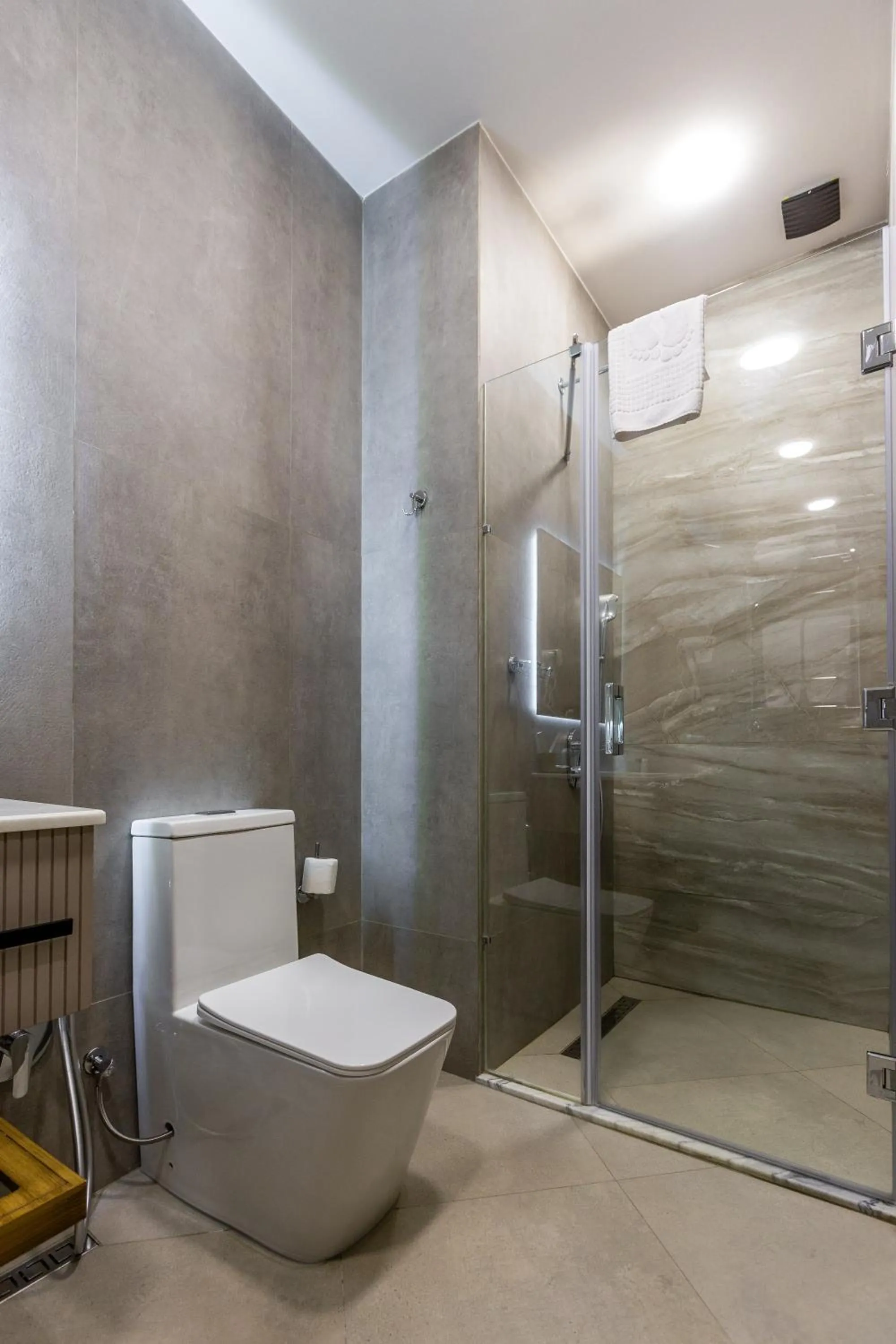 Nizami Central Park Hotel