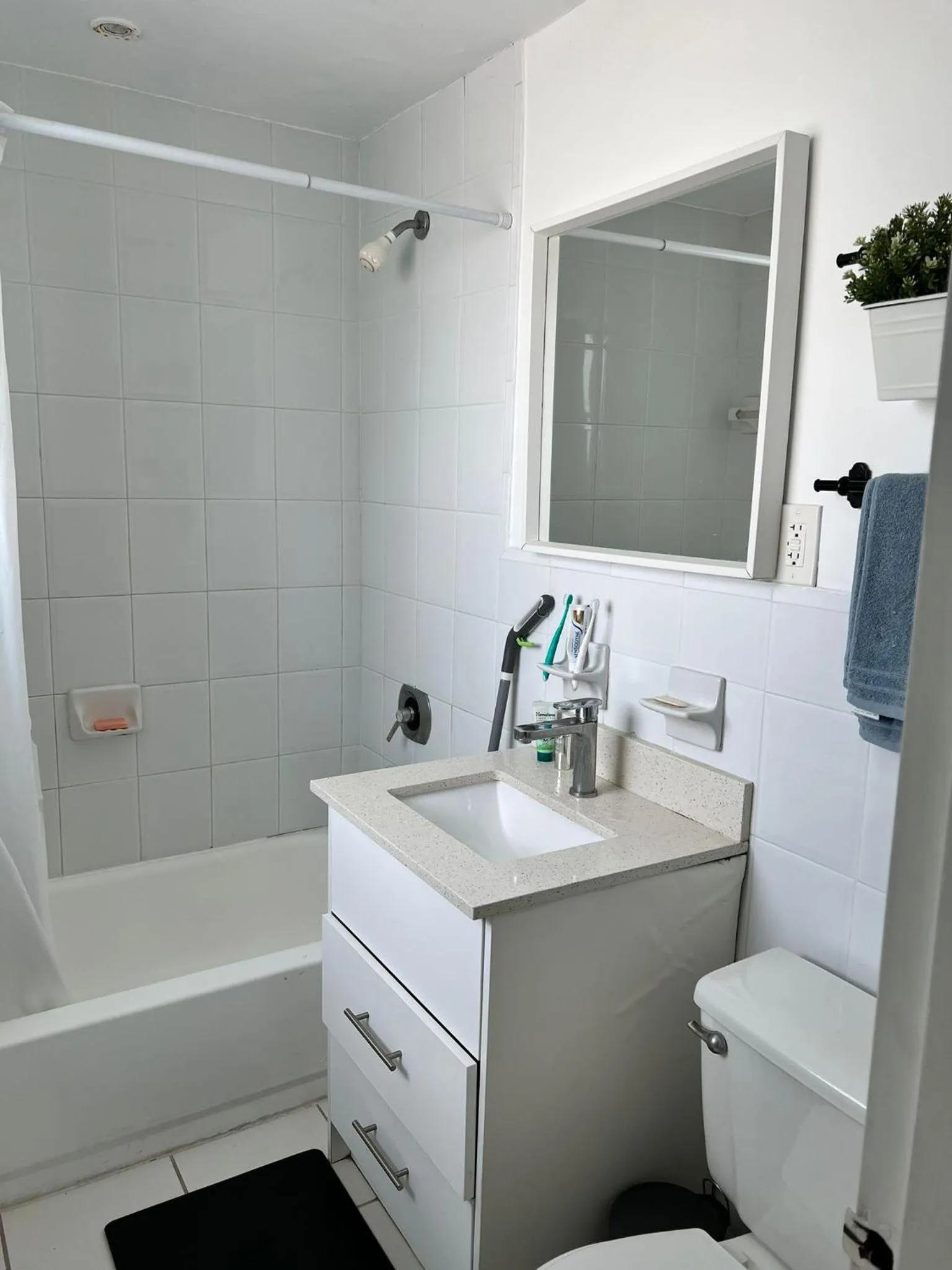 Bathroom in Casablanca miami beach