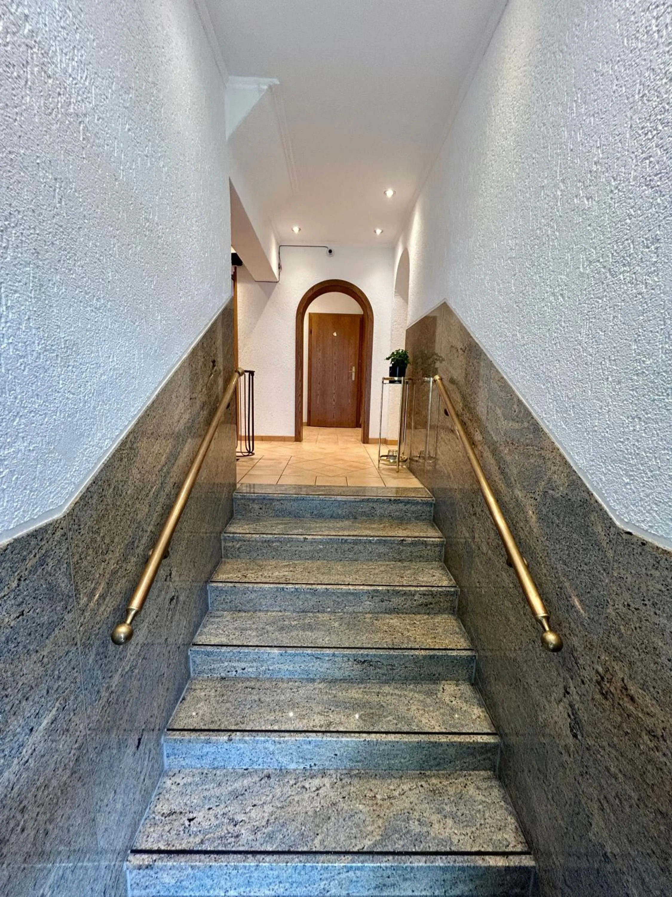 Facade/entrance in Sun Hotel