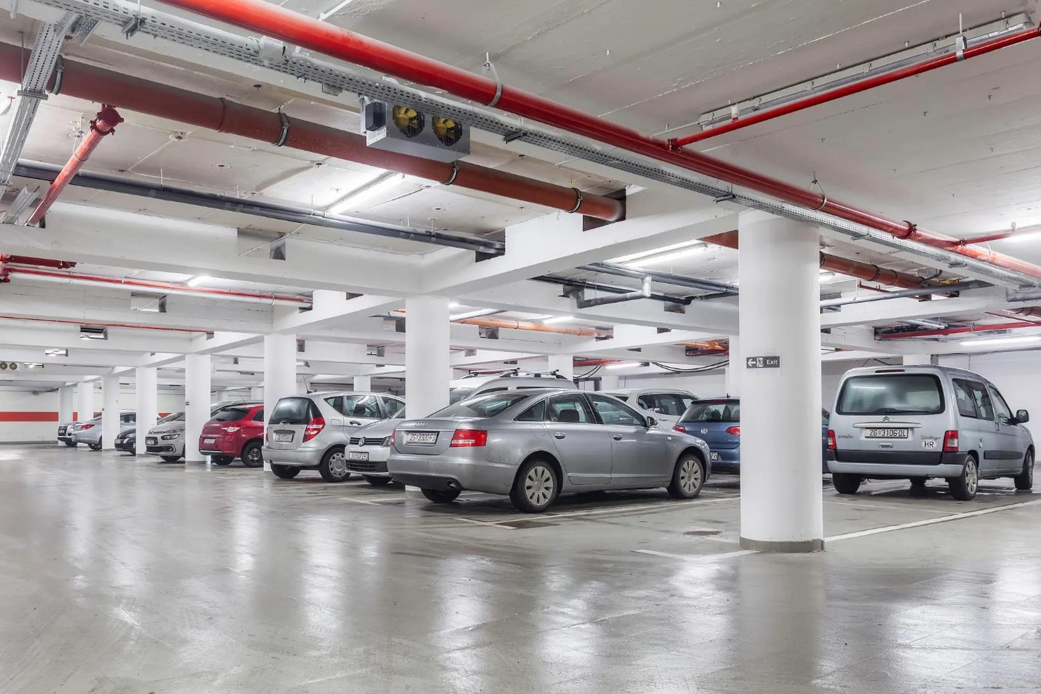 Other in Hotel Academia