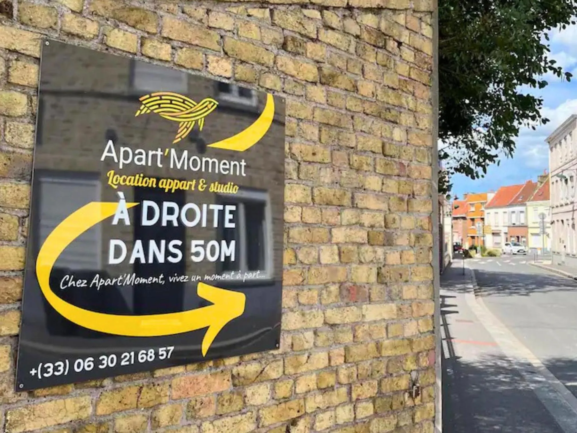 Property building in Le Moment Douillet