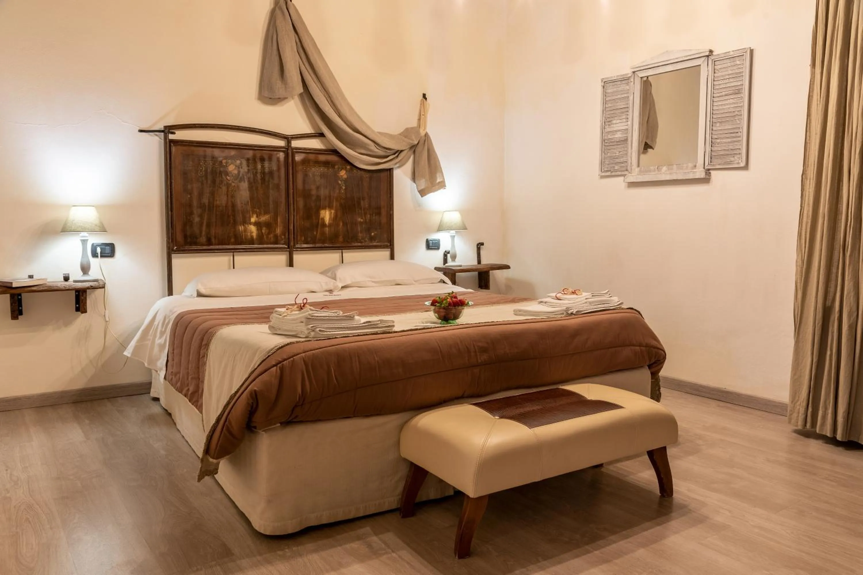 Photo of the whole room, Bed in Torre della Botonta