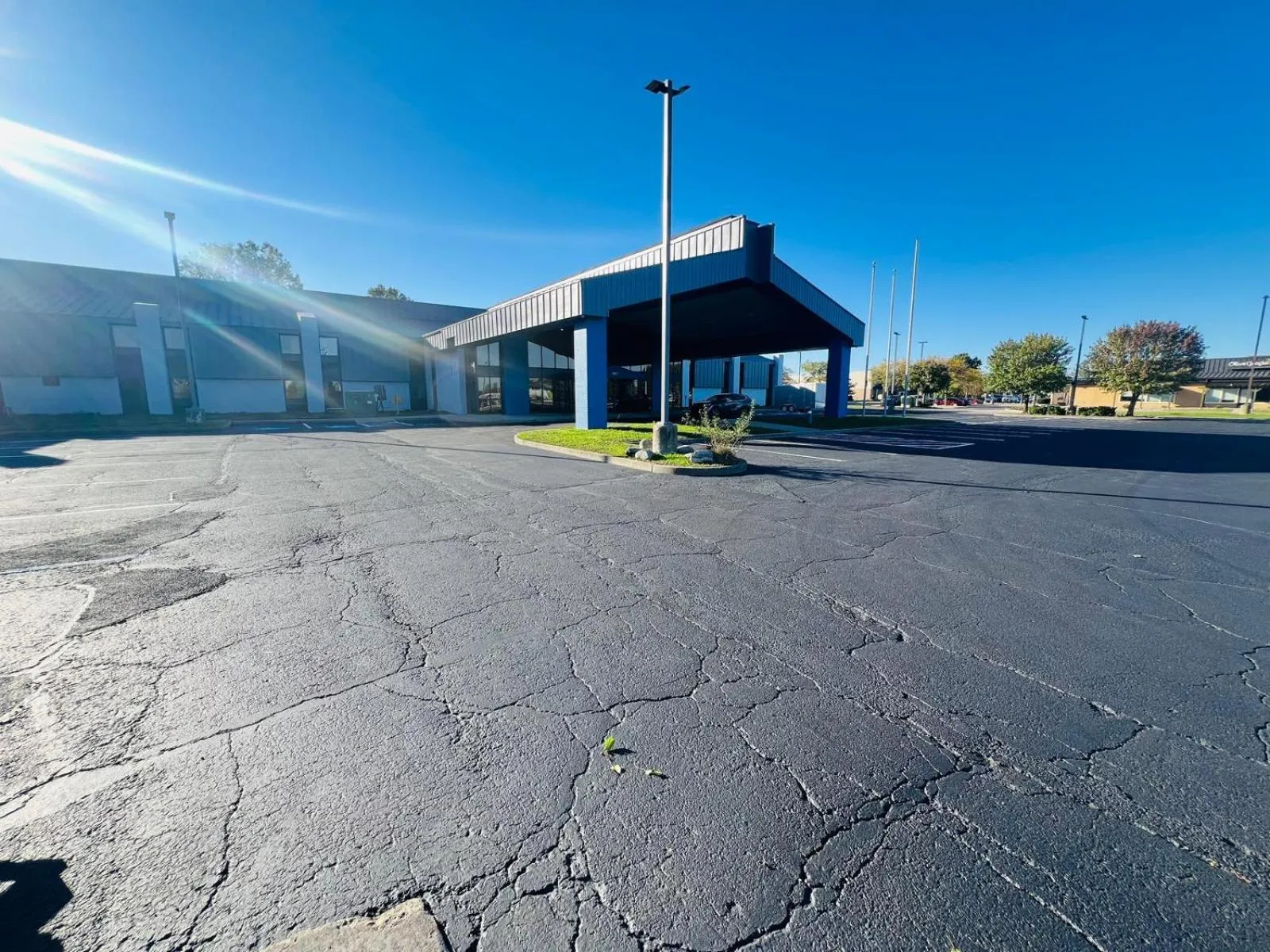 Property building in BlissPoint Inn, Kokomo