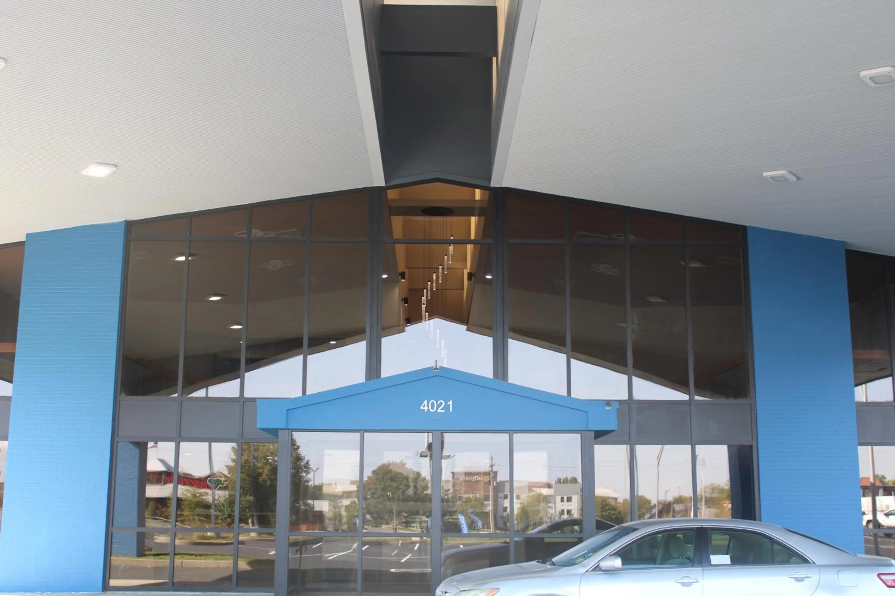 Facade/entrance in BlissPoint Inn, Kokomo