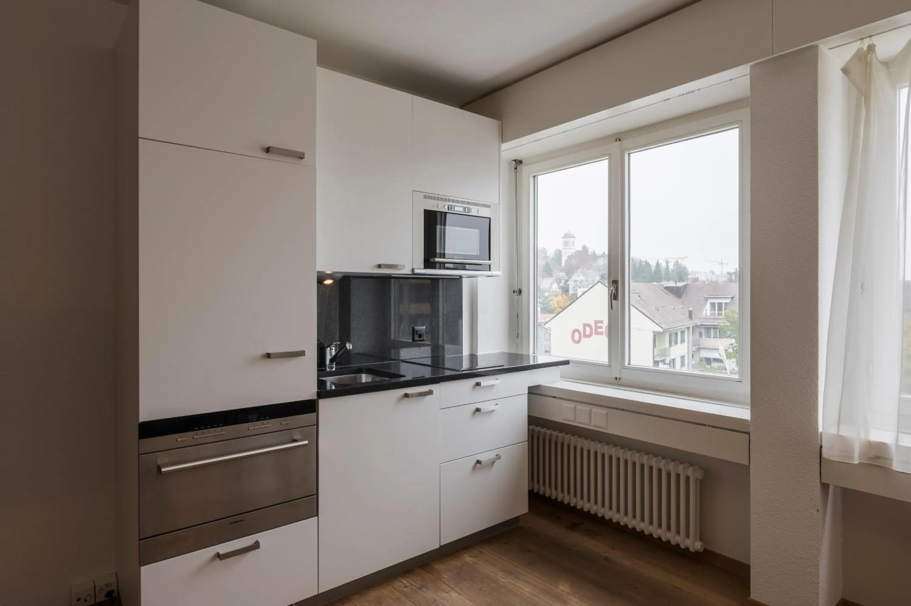 Kitchen or kitchenette in Amanthos Living Solothurn