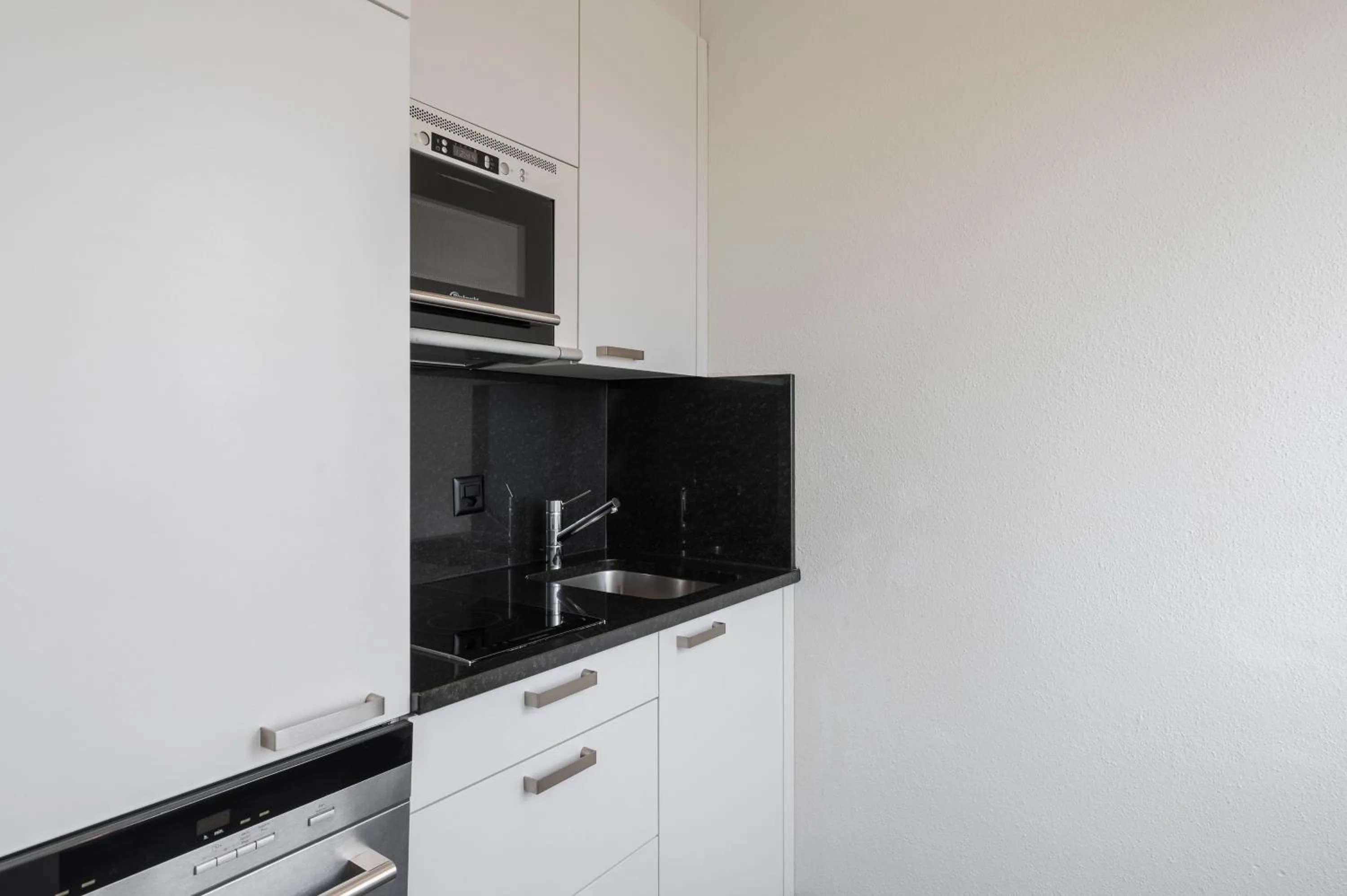 Kitchen or kitchenette in Amanthos Living Solothurn