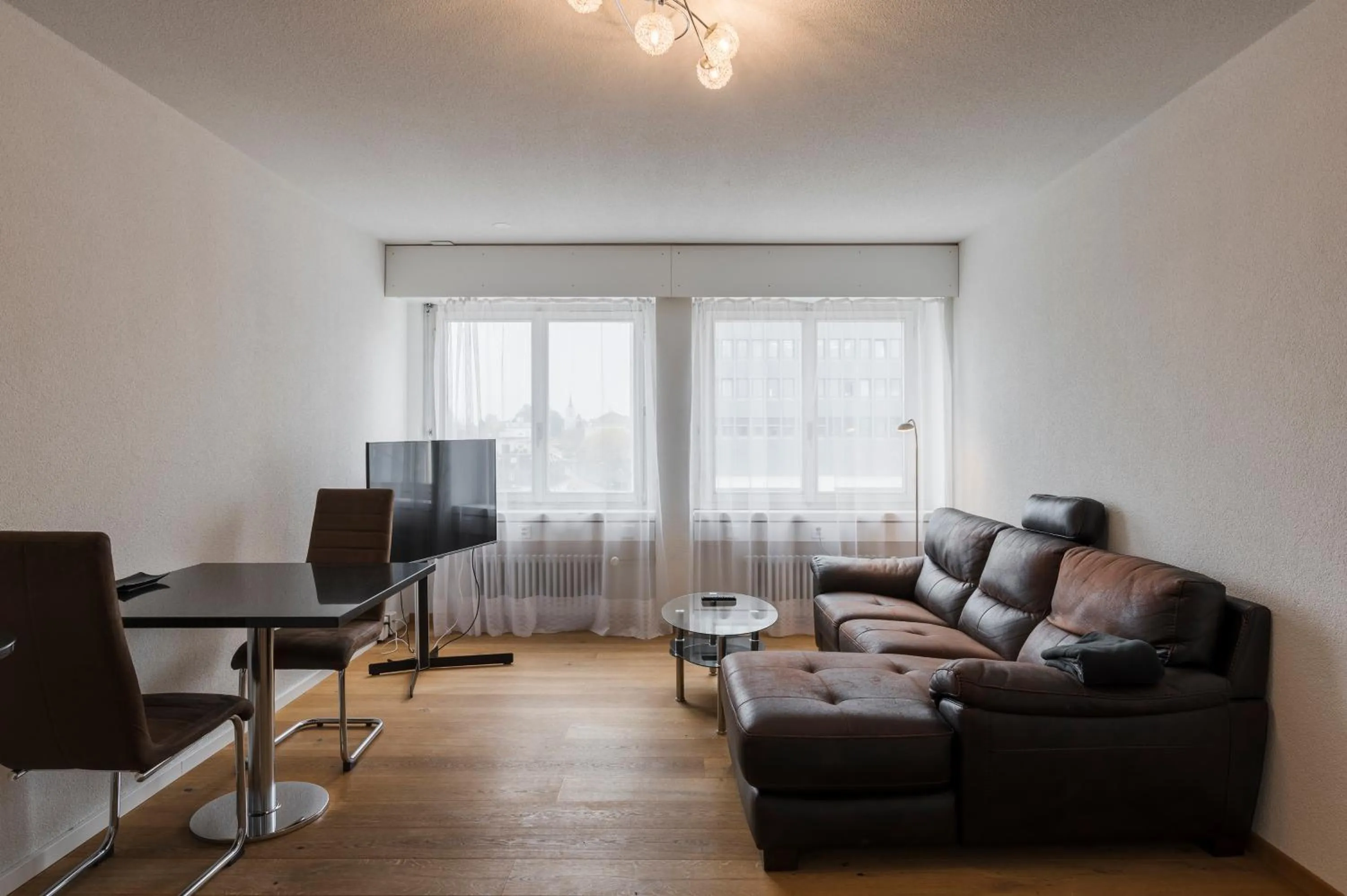 Communal lounge/ TV room in Amanthos Living Solothurn