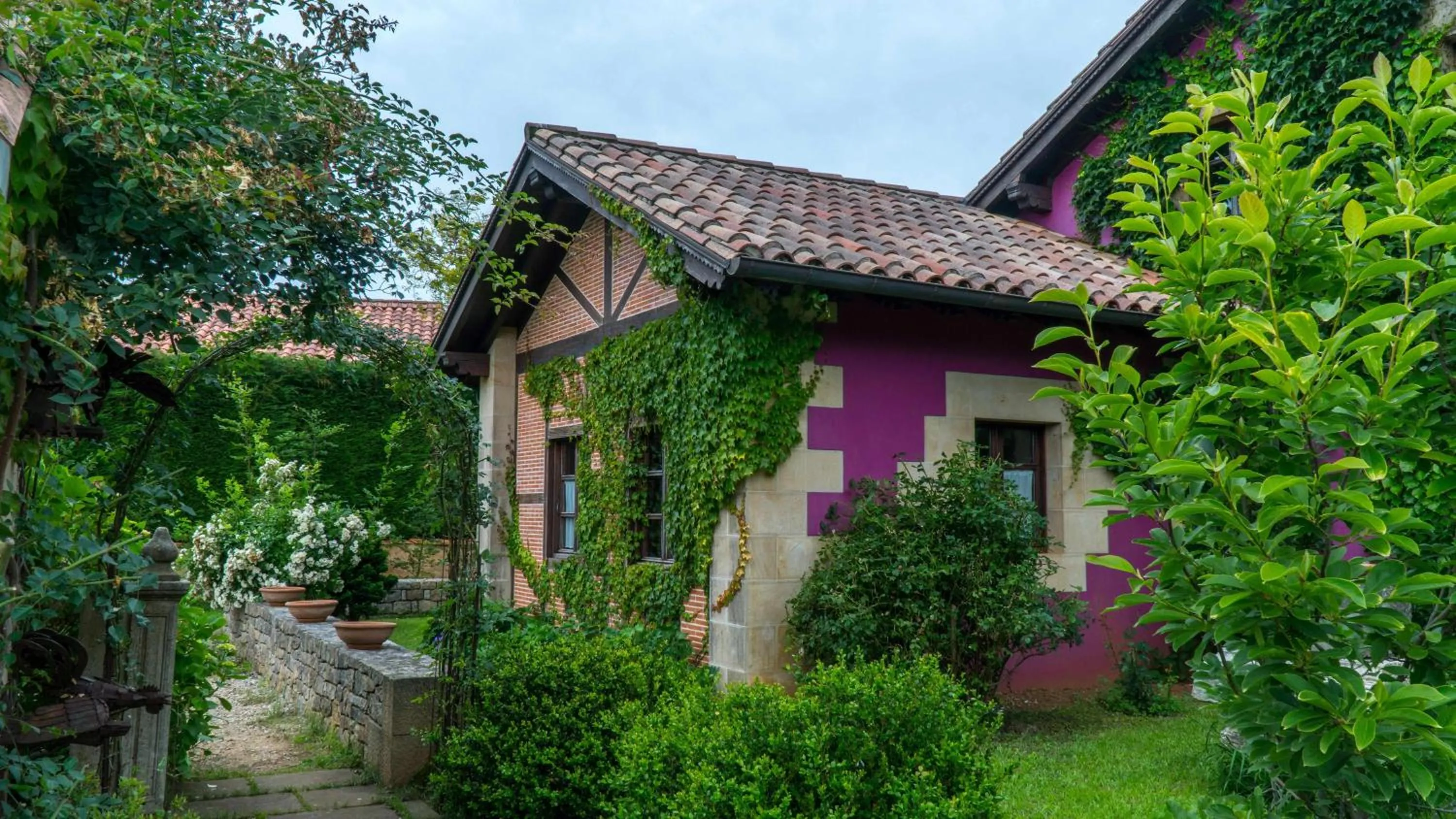 Facade/entrance in Apartamentos Arcadia