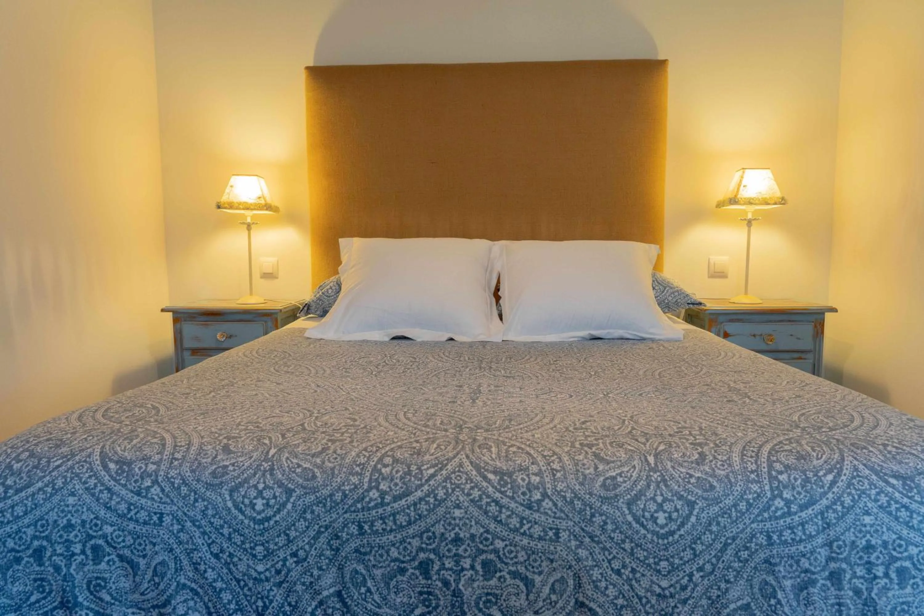 View (from property/room), Bed in Apartamentos Arcadia