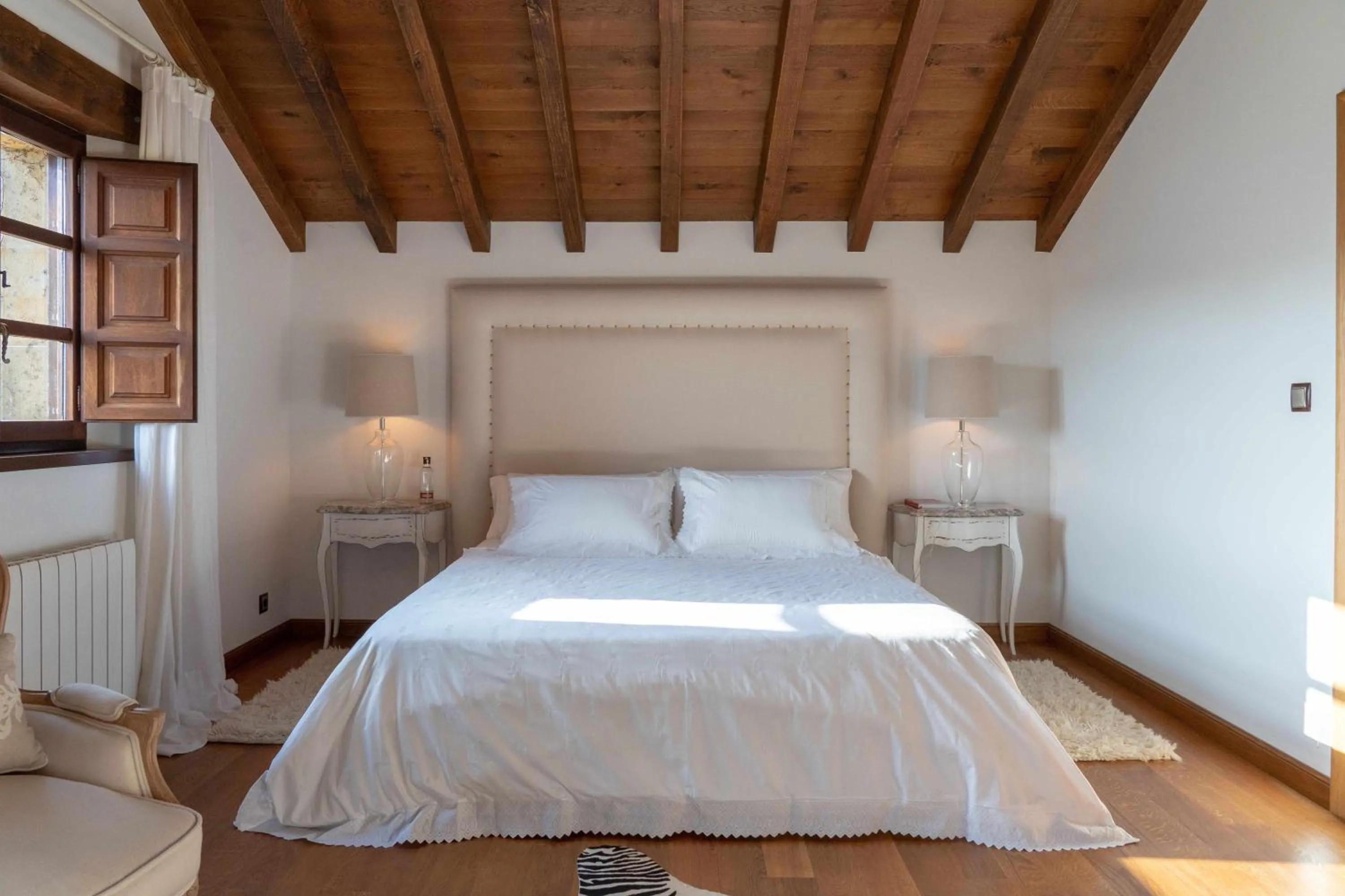 View (from property/room), Bed in Apartamentos Arcadia