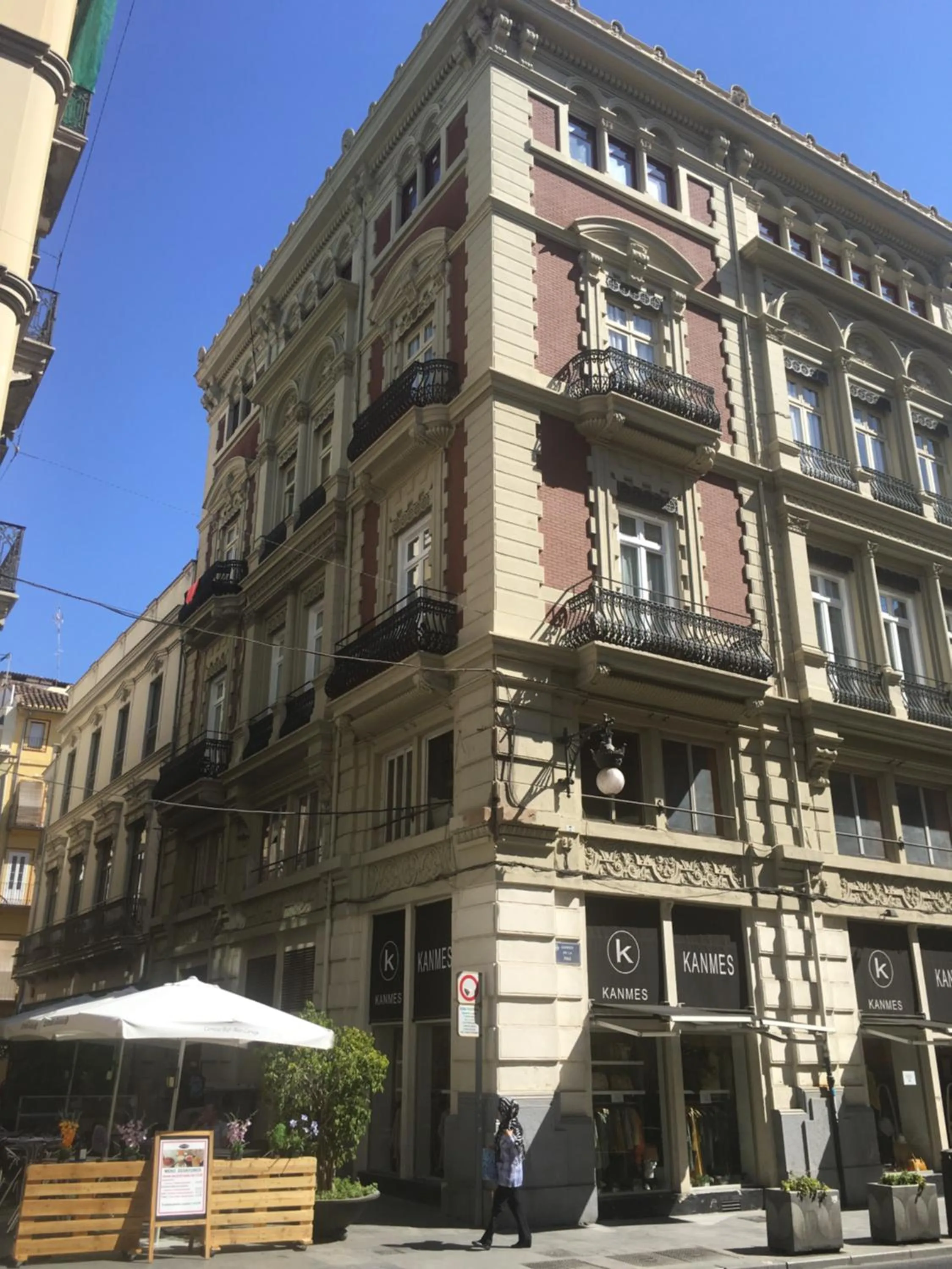 Off site in L'Esplai Valencia