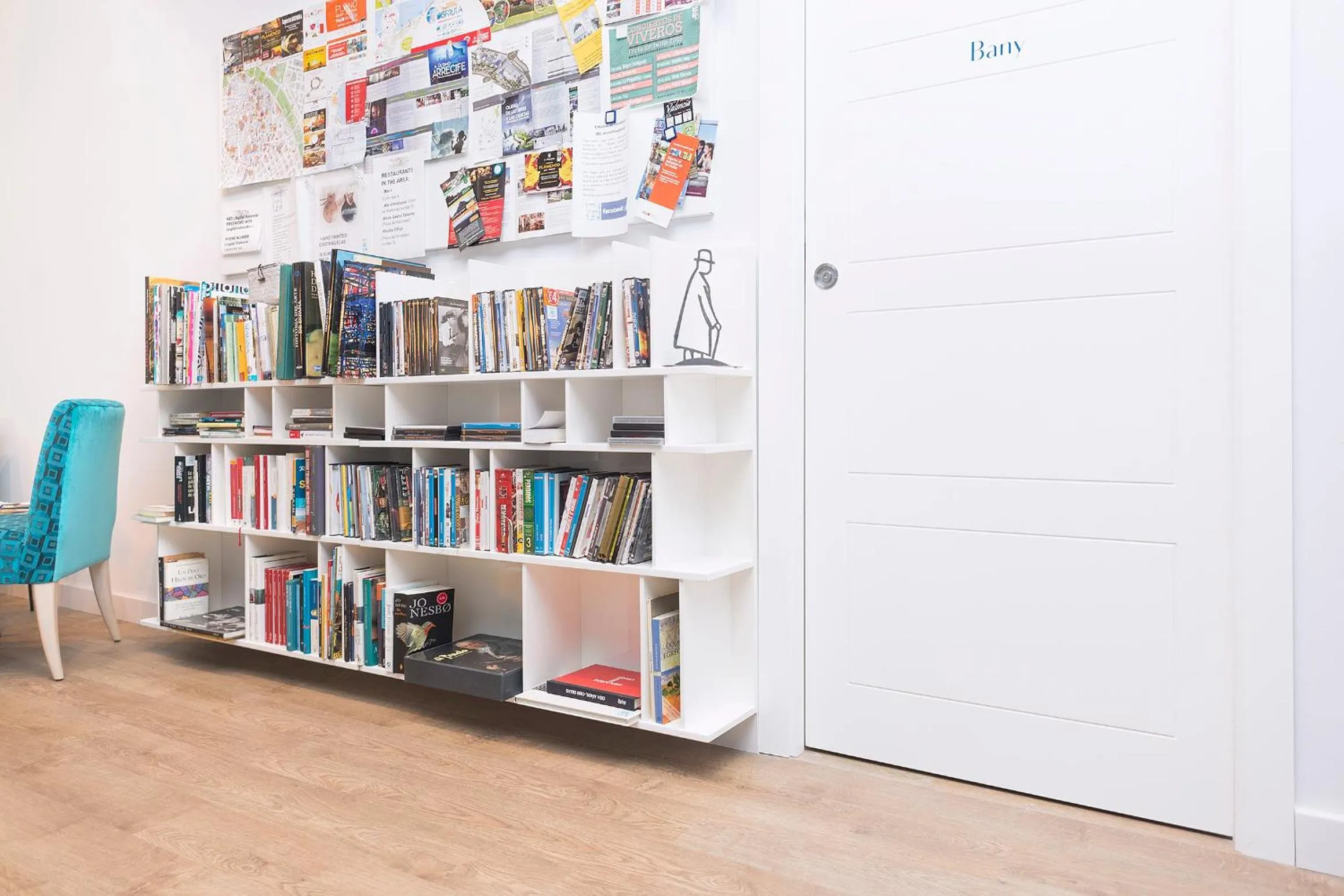 Decorative detail in L'Esplai Valencia