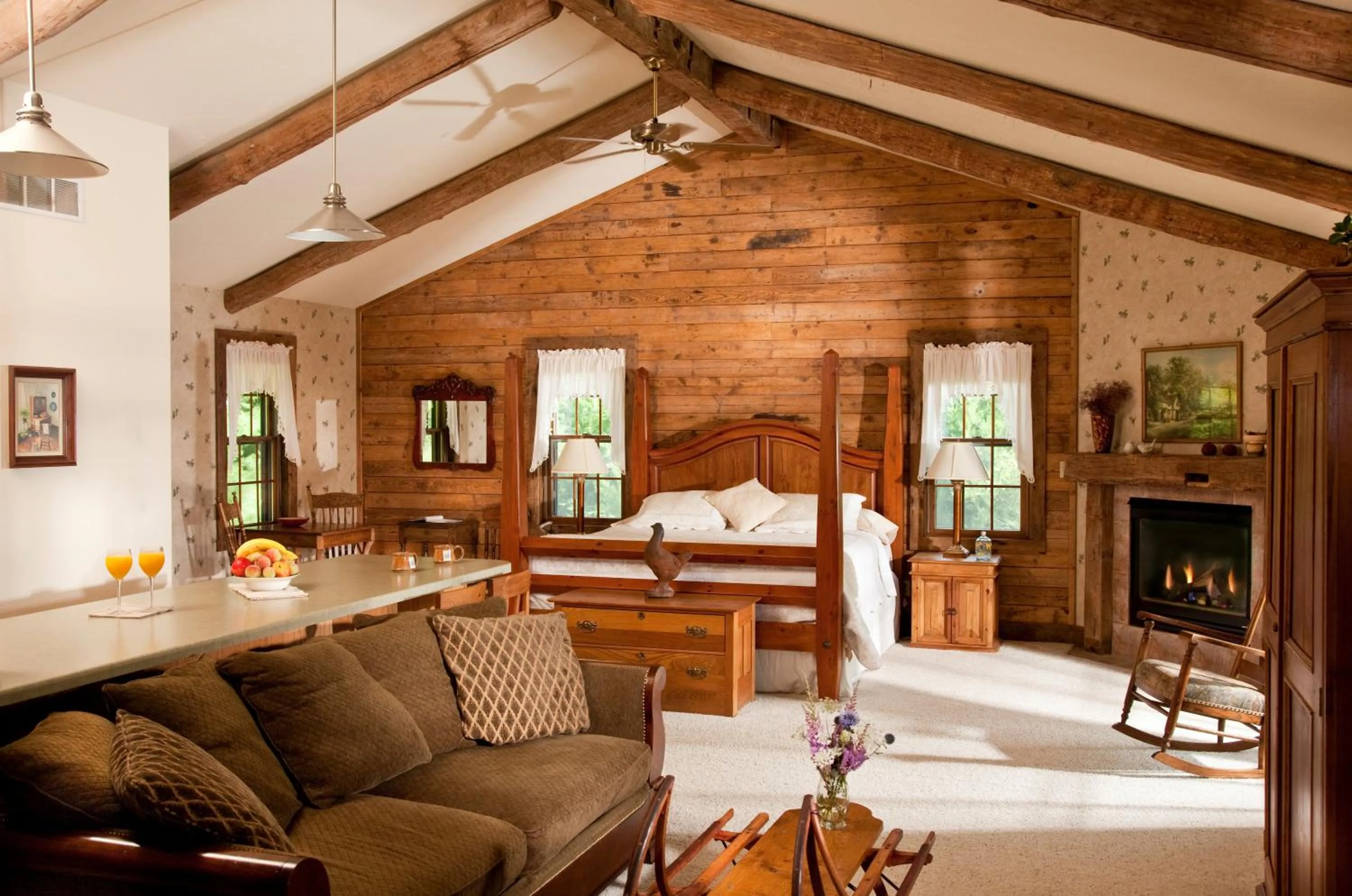Chanticleer Cabins