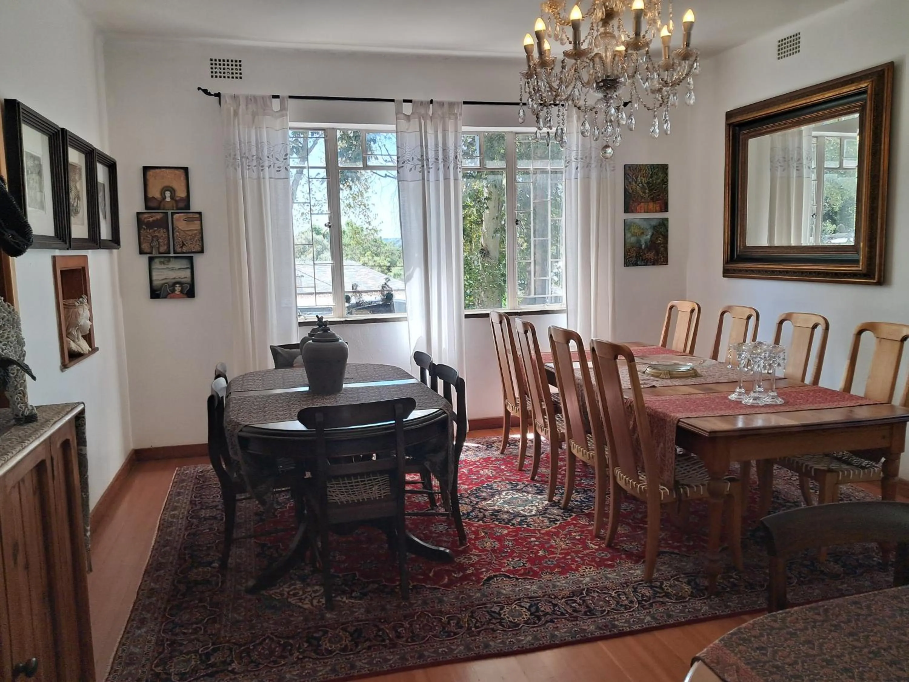 Breakfast in 29onTait Guest House