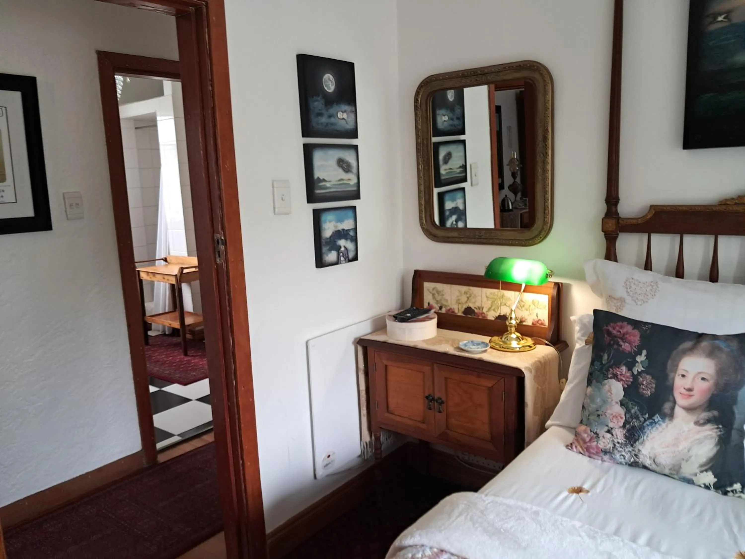 Bedroom, Bed in 29onTait Guest House