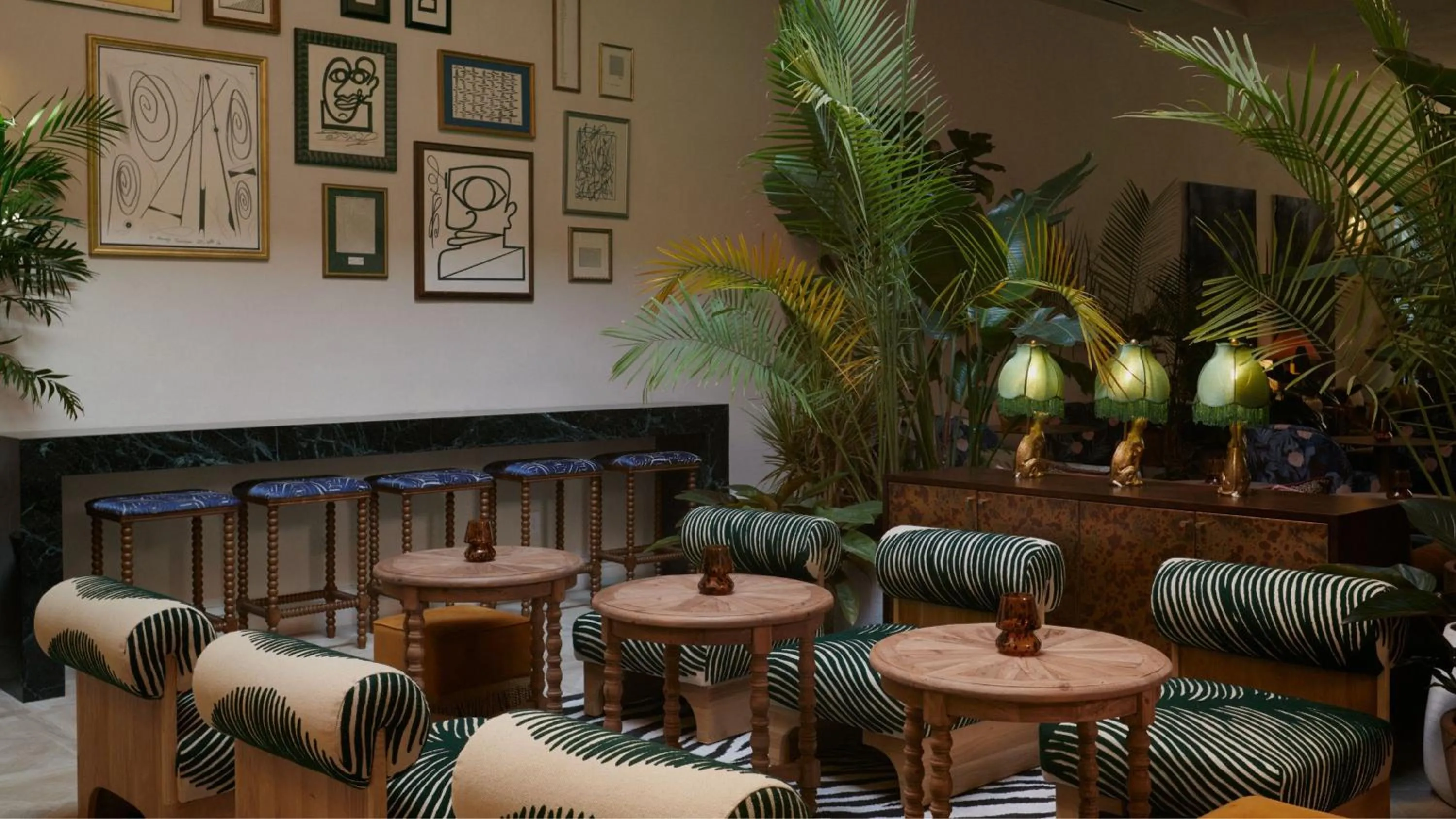 Lobby or reception in Granger Hotel San Diego, a Member of Design Hotels, part of Marriott Bonvoy