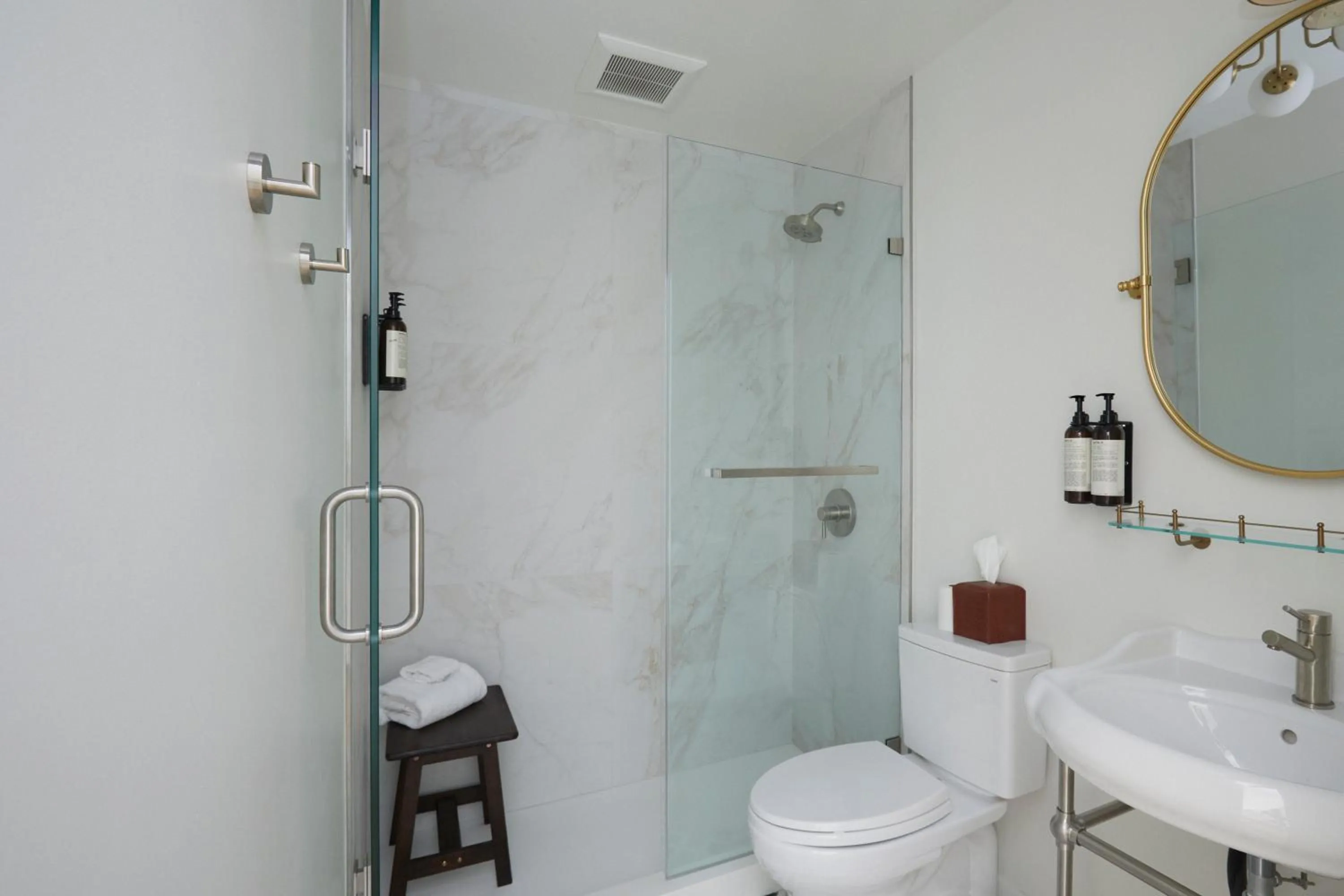 Bathroom in Granger Hotel San Diego, a Member of Design Hotels, part of Marriott Bonvoy
