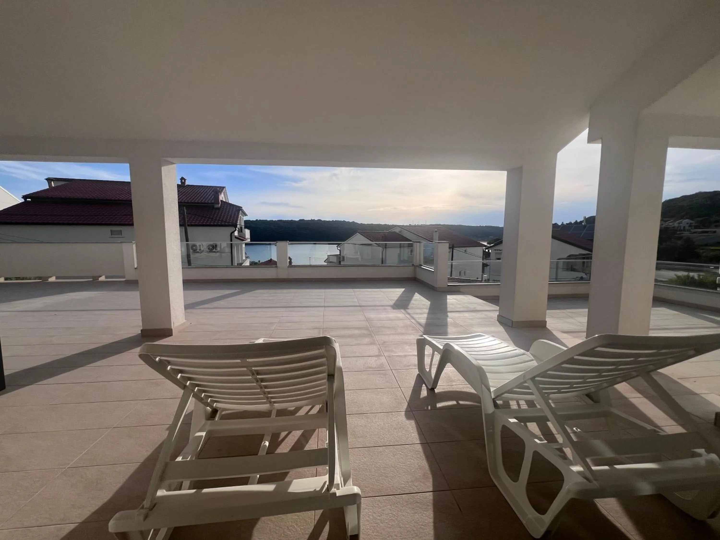 Day in Apartments Palit Rab