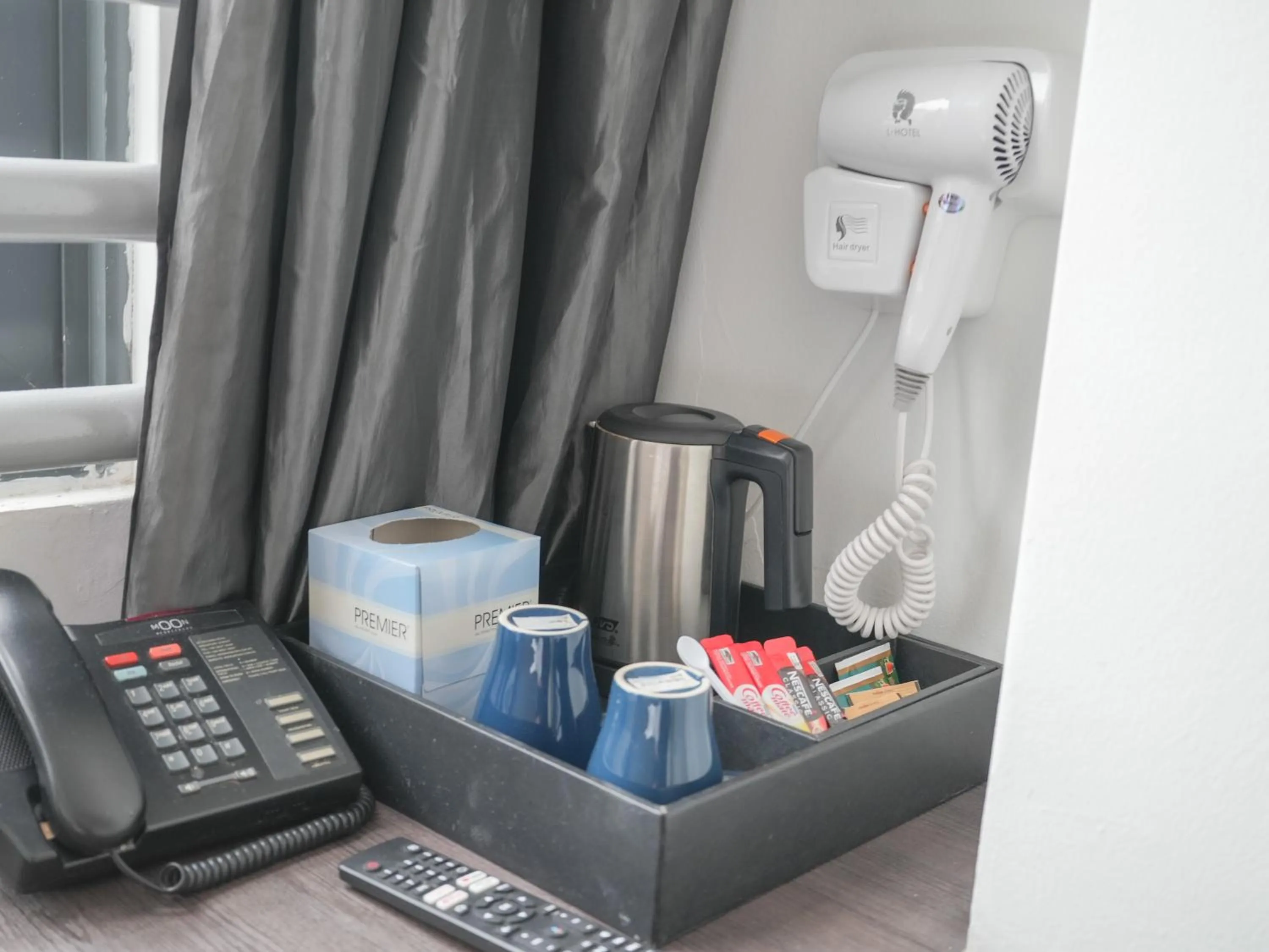 Coffee/tea facilities in A Hotel Dickson, Stay From 9PM To 8AM