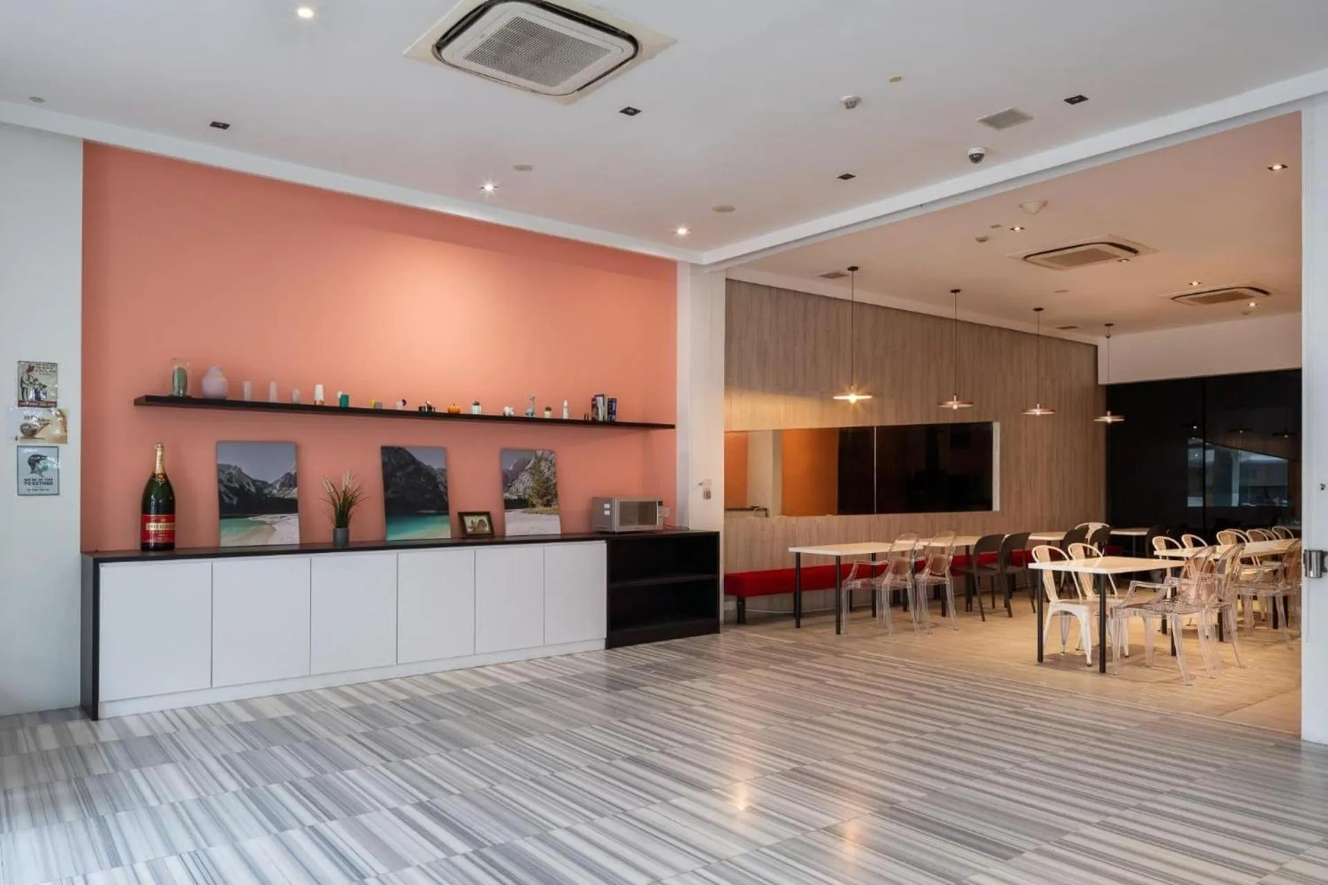 Lobby or reception in A Hotel Dickson, Stay From 9PM To 8AM