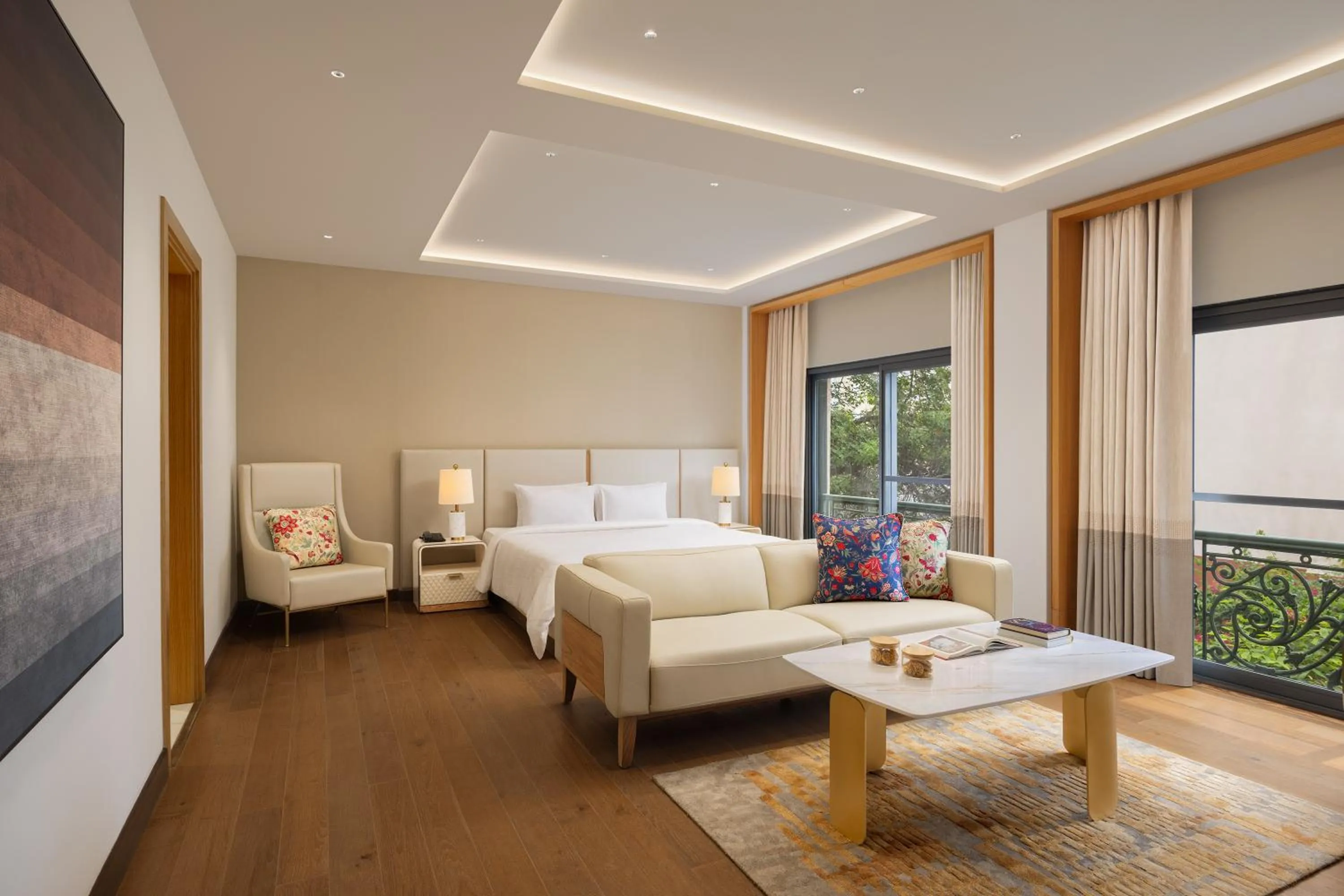 Bed in Ginger Delhi, Chanakyapuri