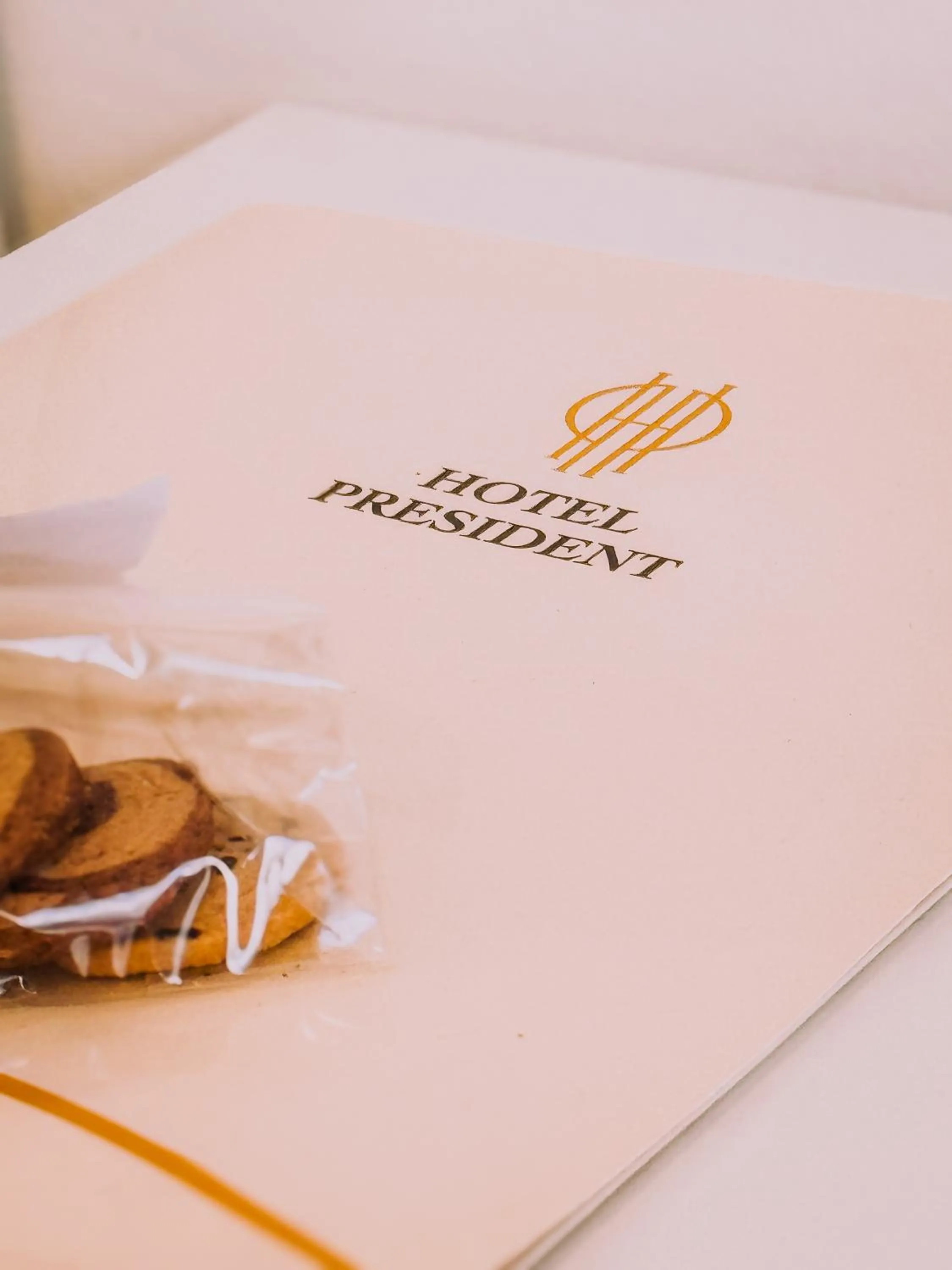 Logo/Certificate/Sign in Hotel President - Vintage Hotel in centro