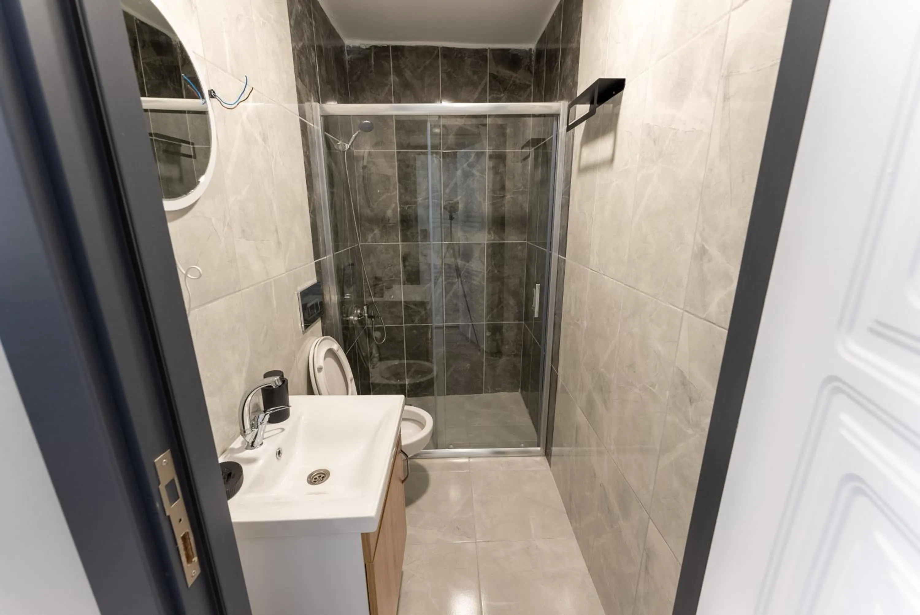 Shower in Lacasa Royal Hotel