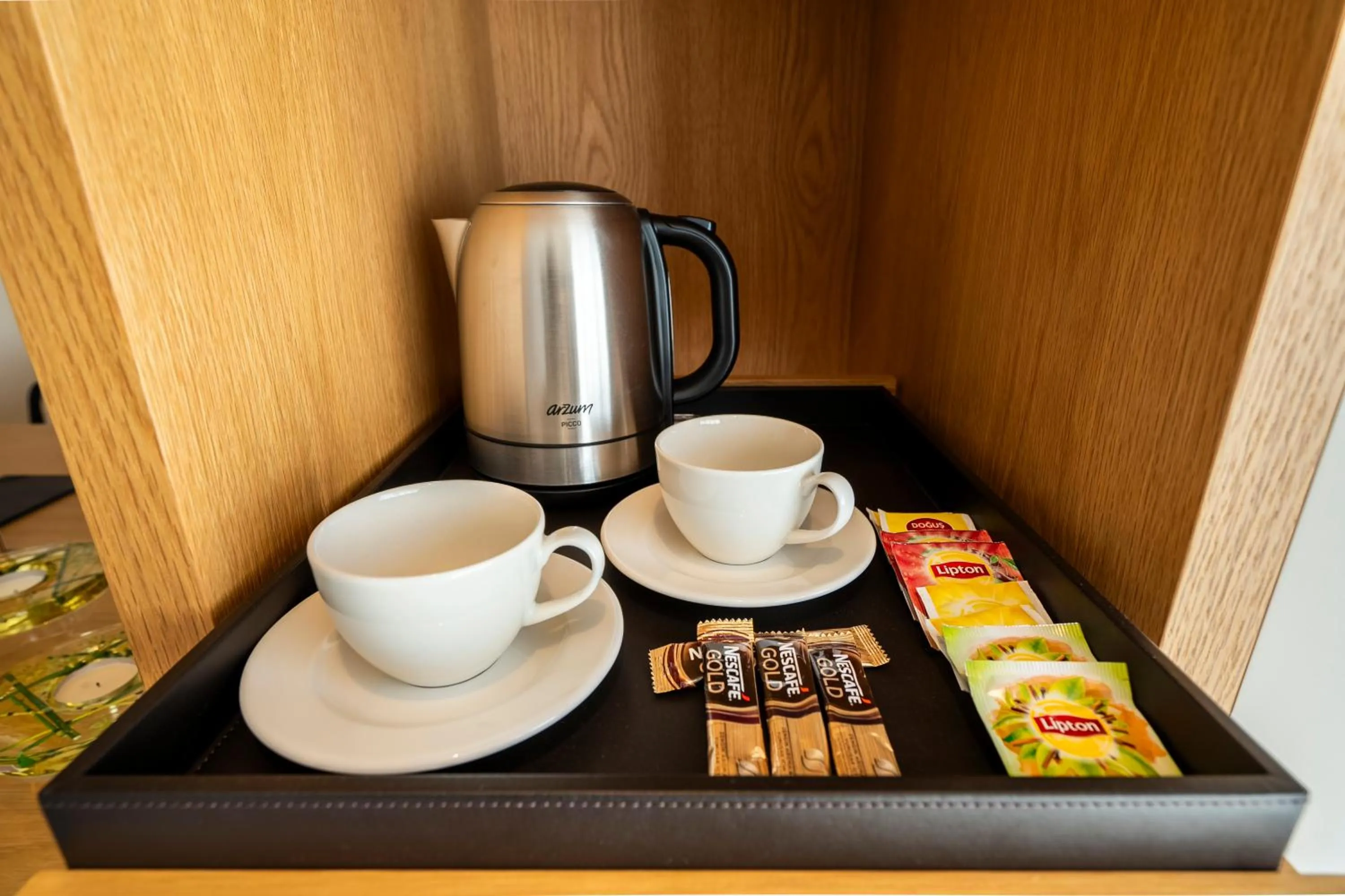 Coffee/tea facilities in ERK Hotel