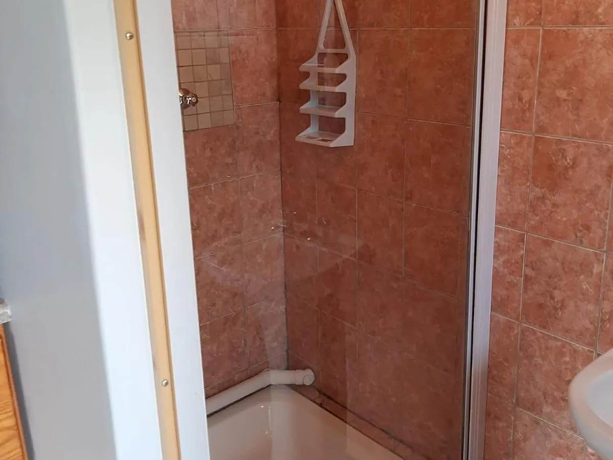 Shower in Wi Villa Lê Guest House