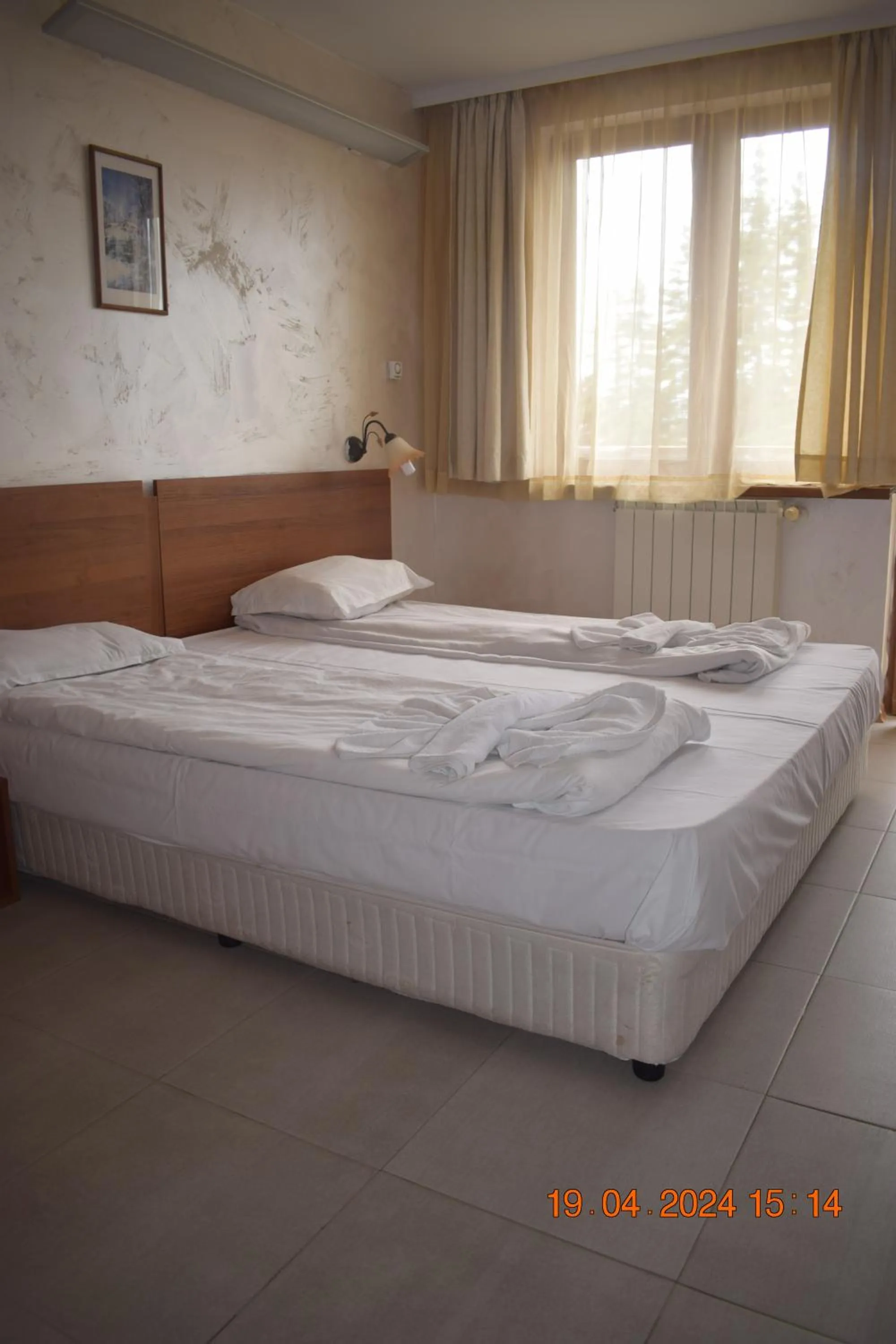 Bed in Villa Park Guest Apartments