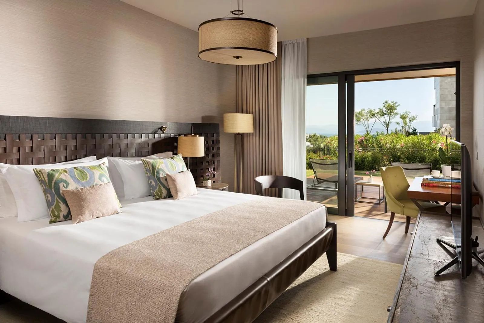 Bedroom, Bed in Mandarin Oriental, Bodrum