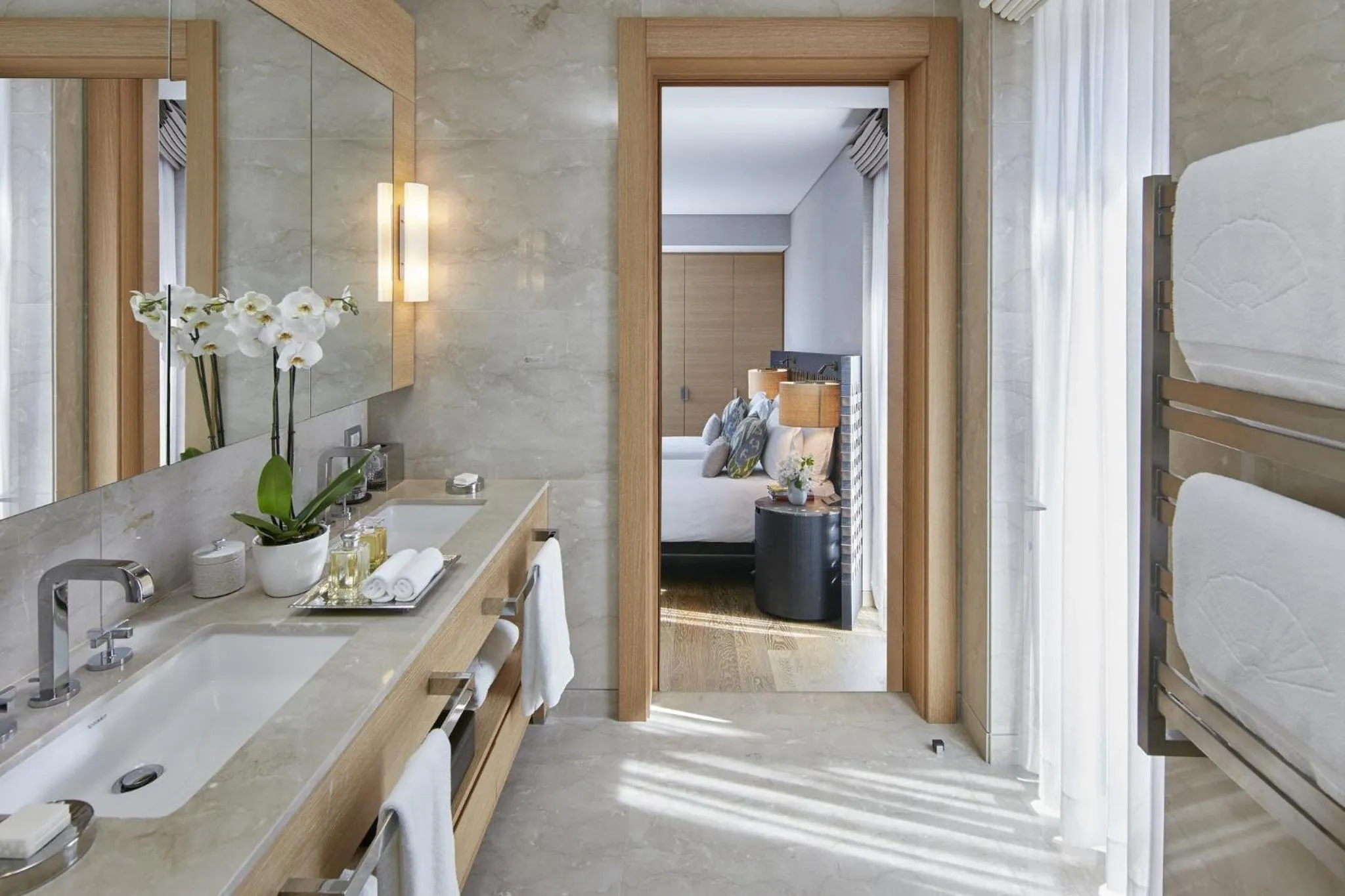 Bathroom, Bed in Mandarin Oriental, Bodrum