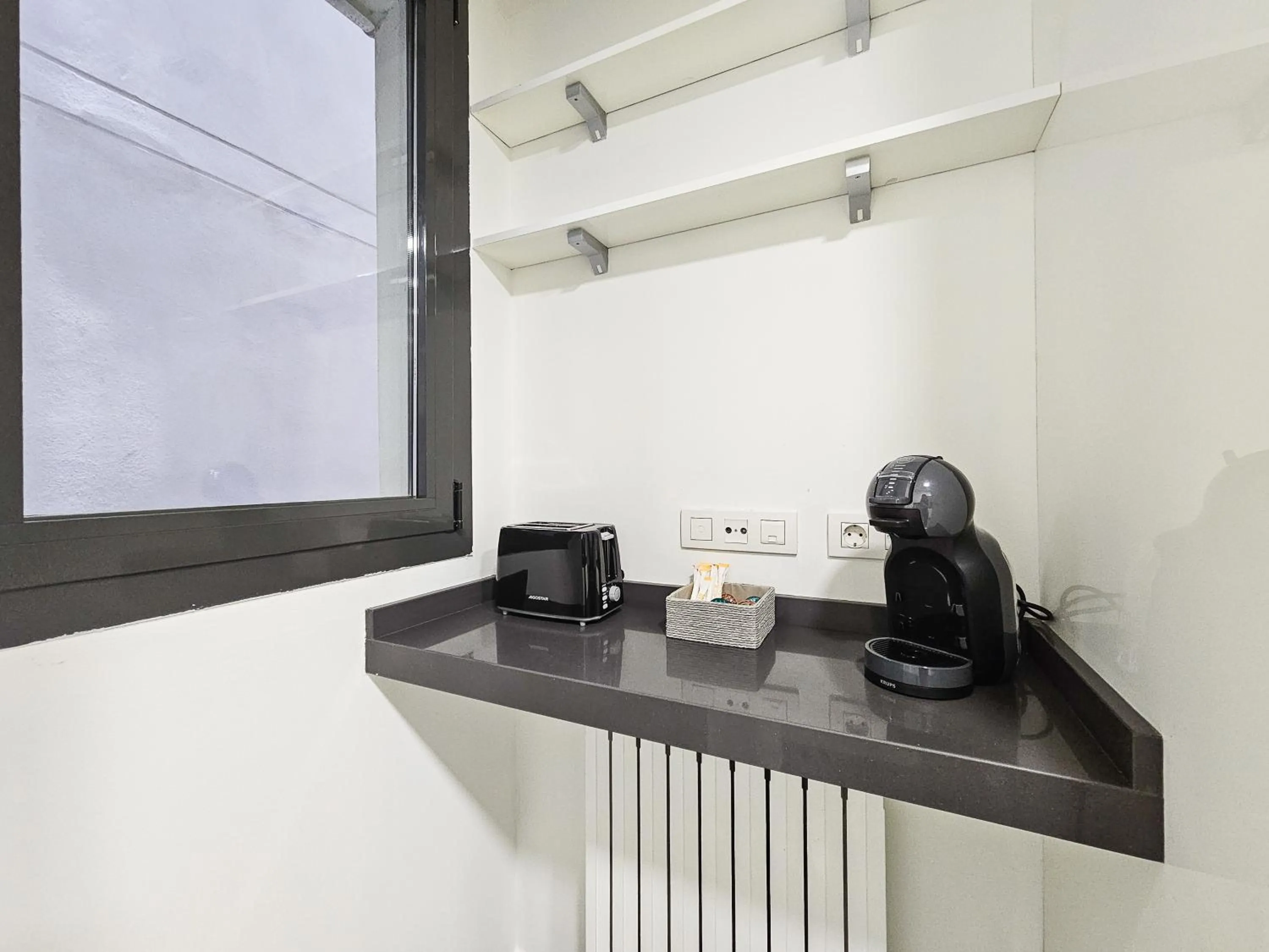 Kitchen or kitchenette in Apartamentos Zaragoza Independencia 3000