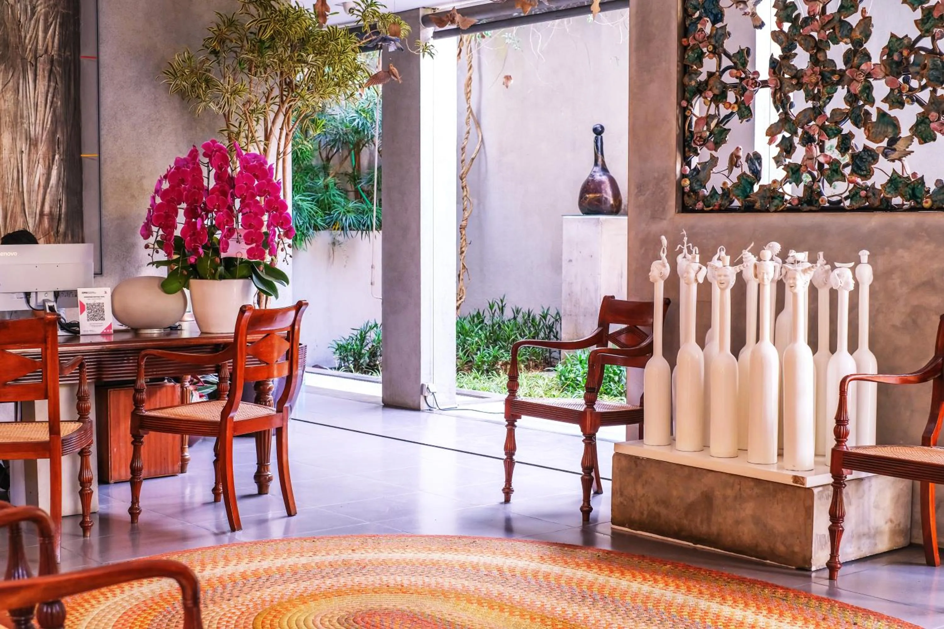 Lobby or reception in KoenoKoeni Boutique Hotel