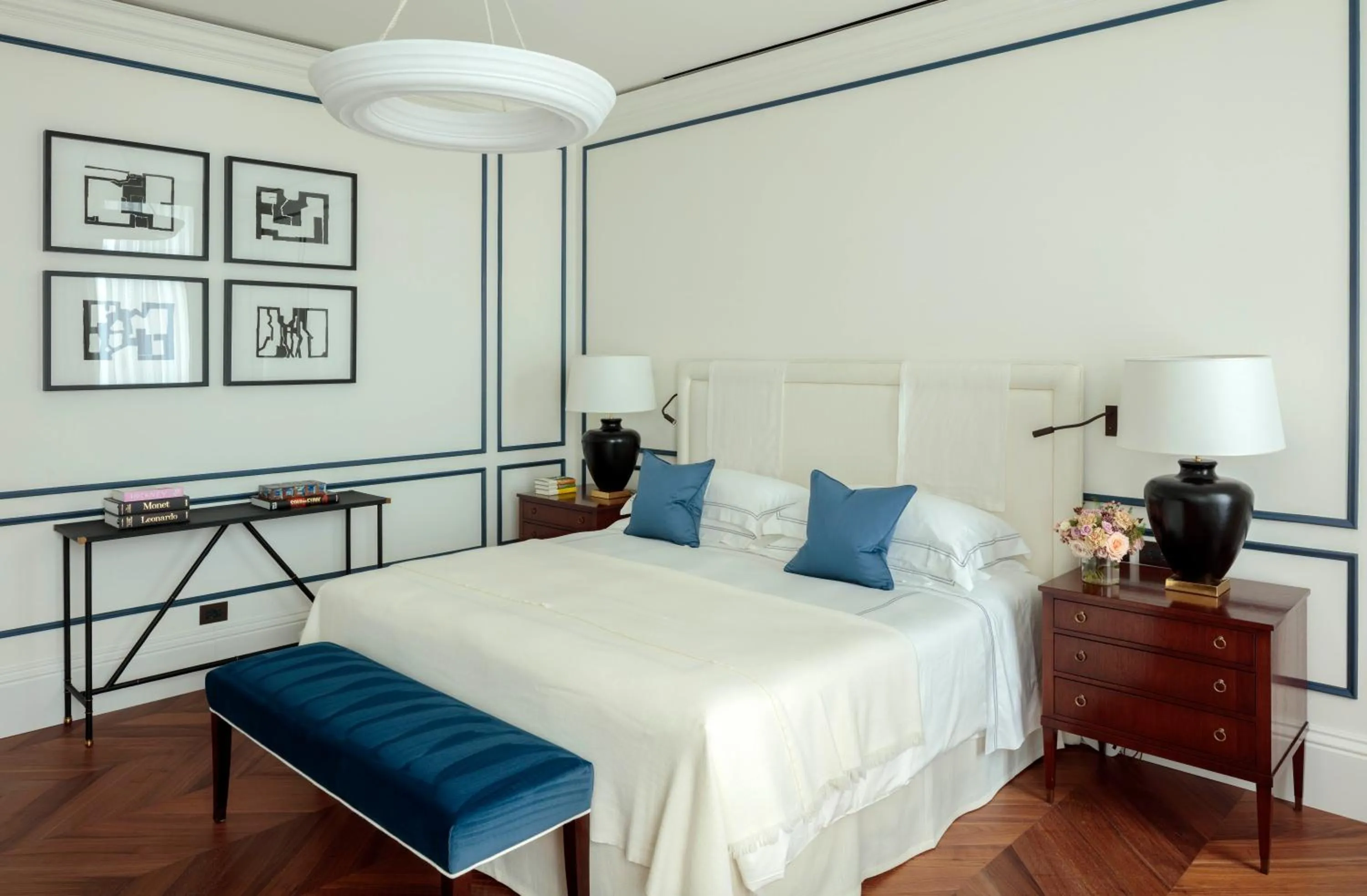 Bed in Rocco Forte House Via Manzoni Milan
