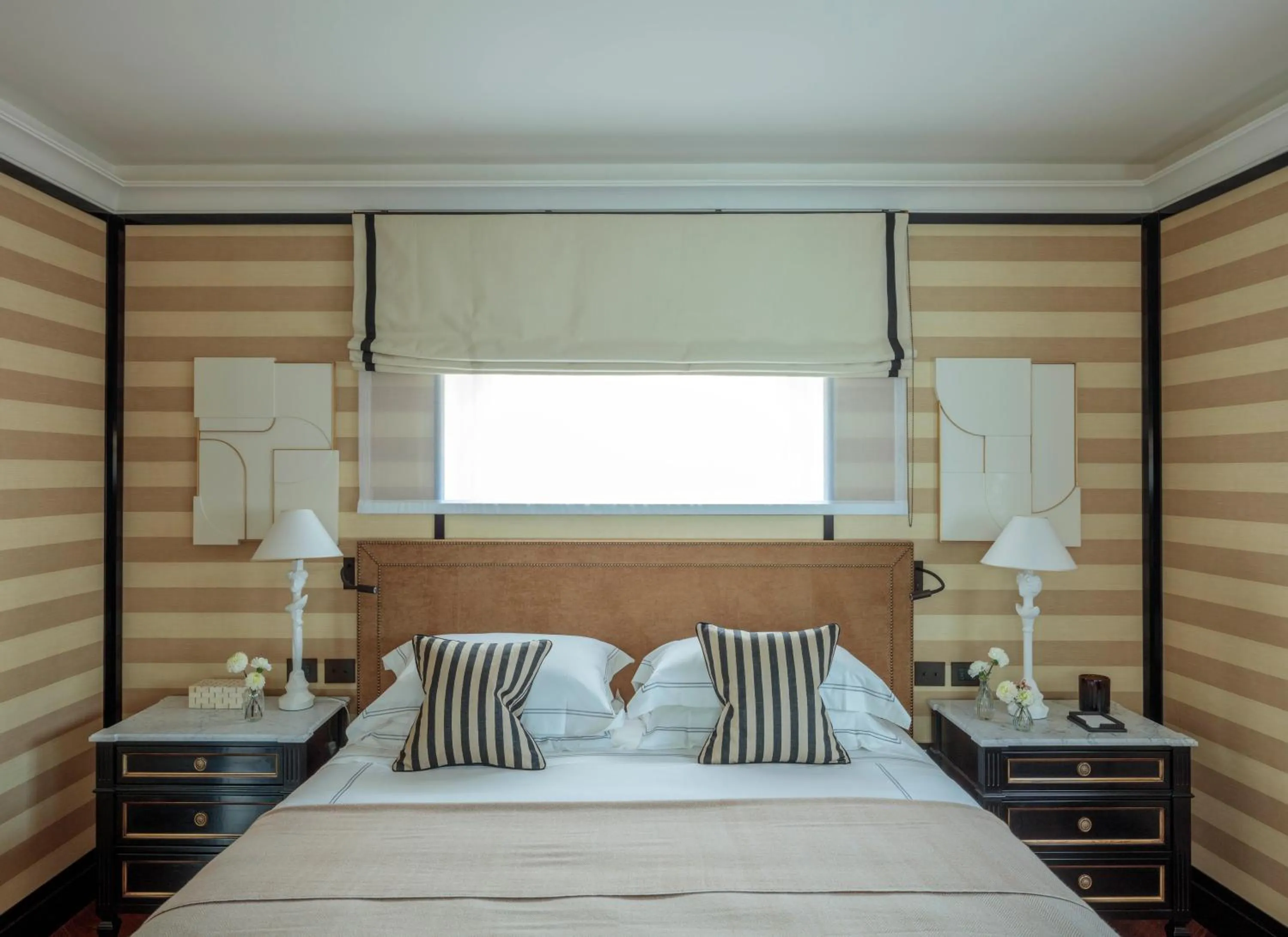 Bed in Rocco Forte House Via Manzoni Milan