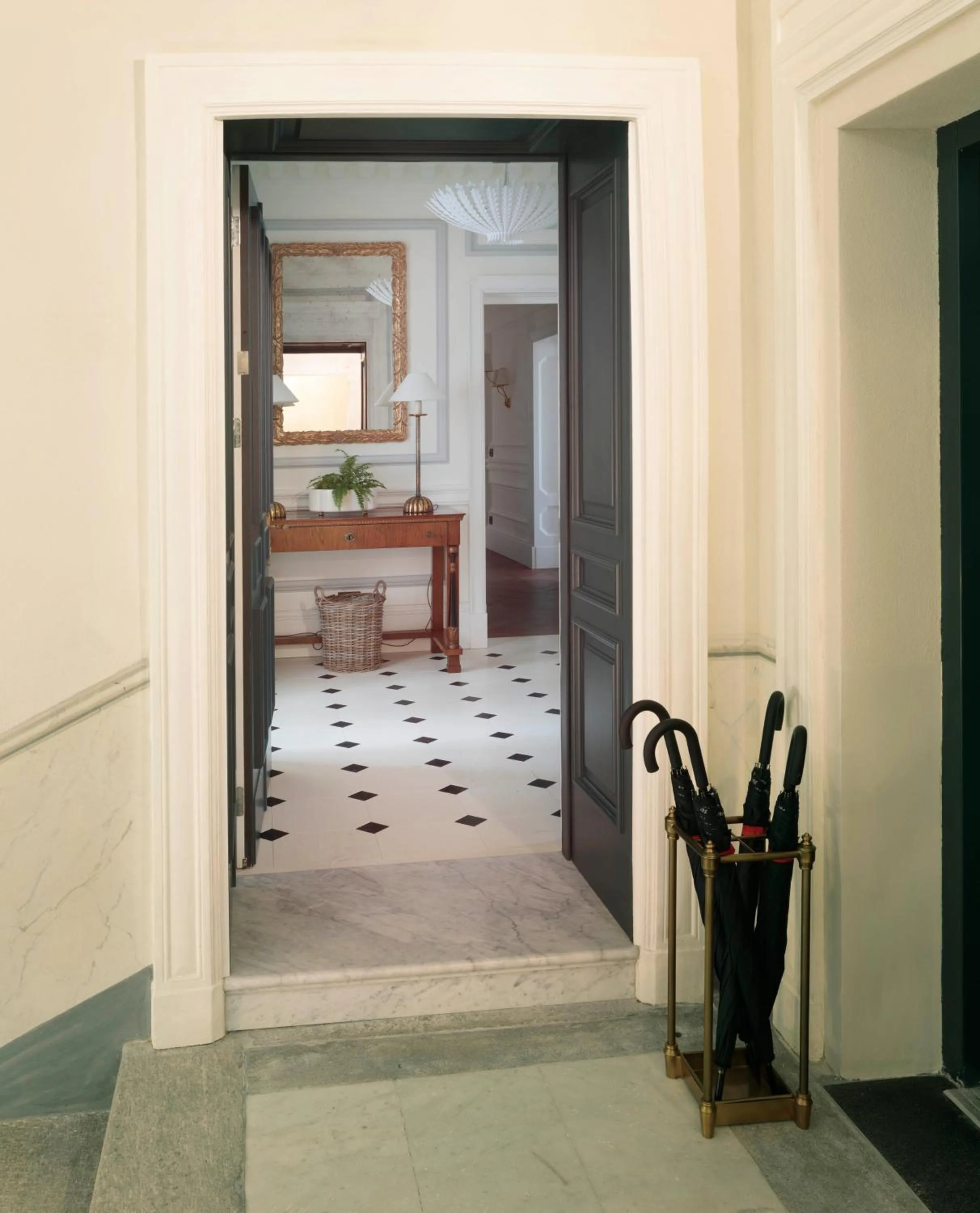 Facade/entrance in Rocco Forte House Via Manzoni Milan