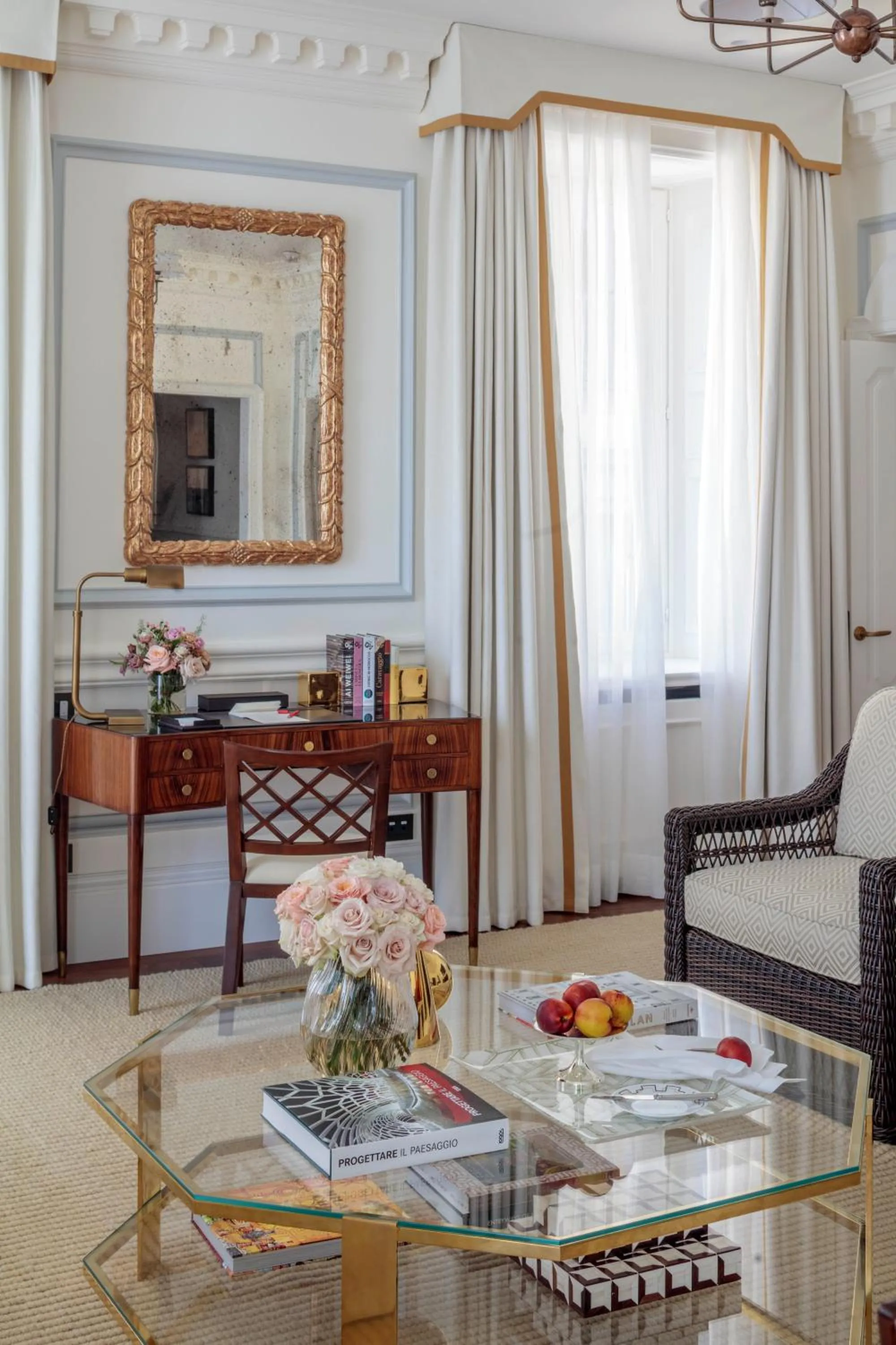 Living room in Rocco Forte House Via Manzoni Milan