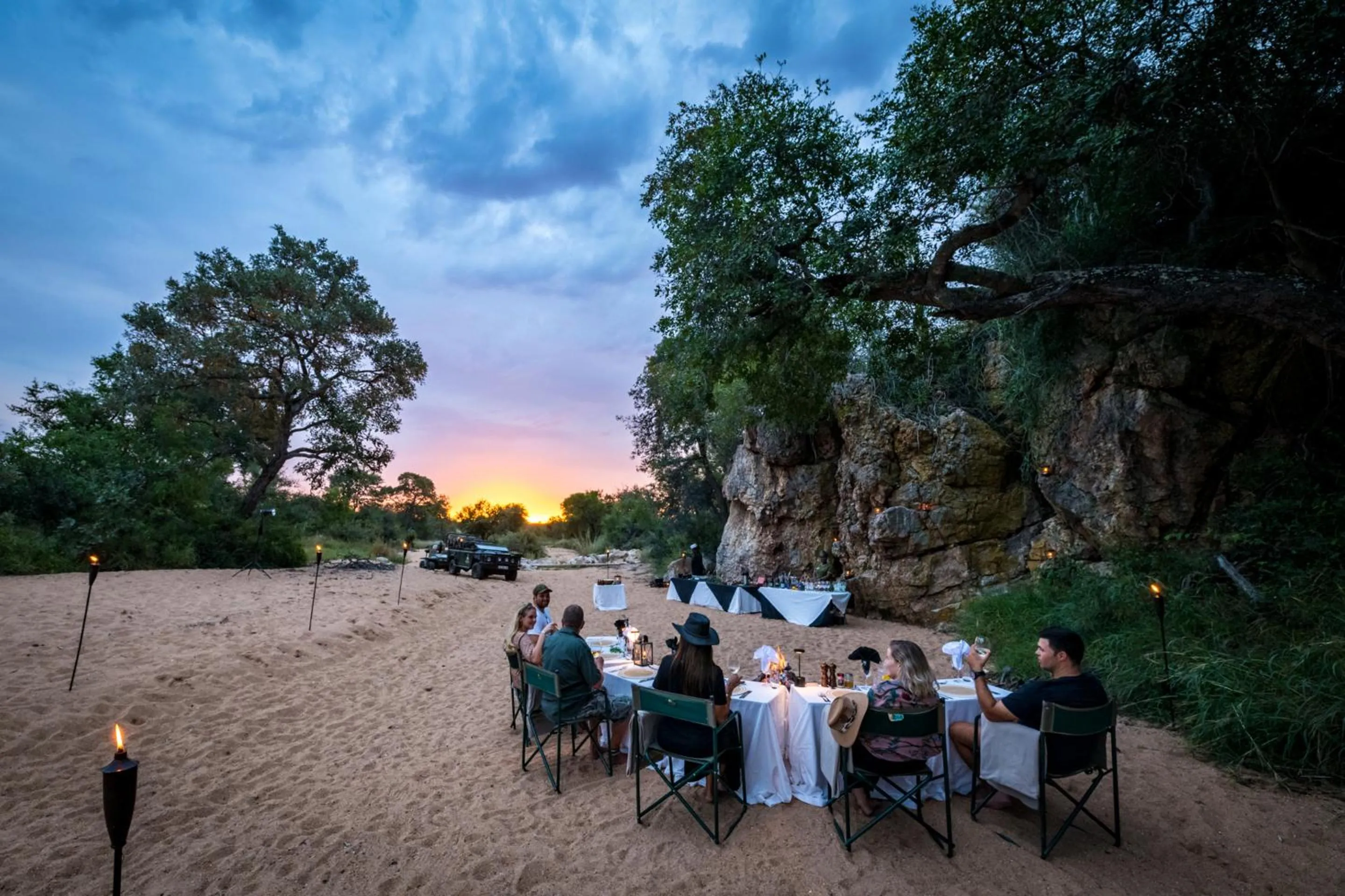 Dining area in Makumu Private Game Lodge