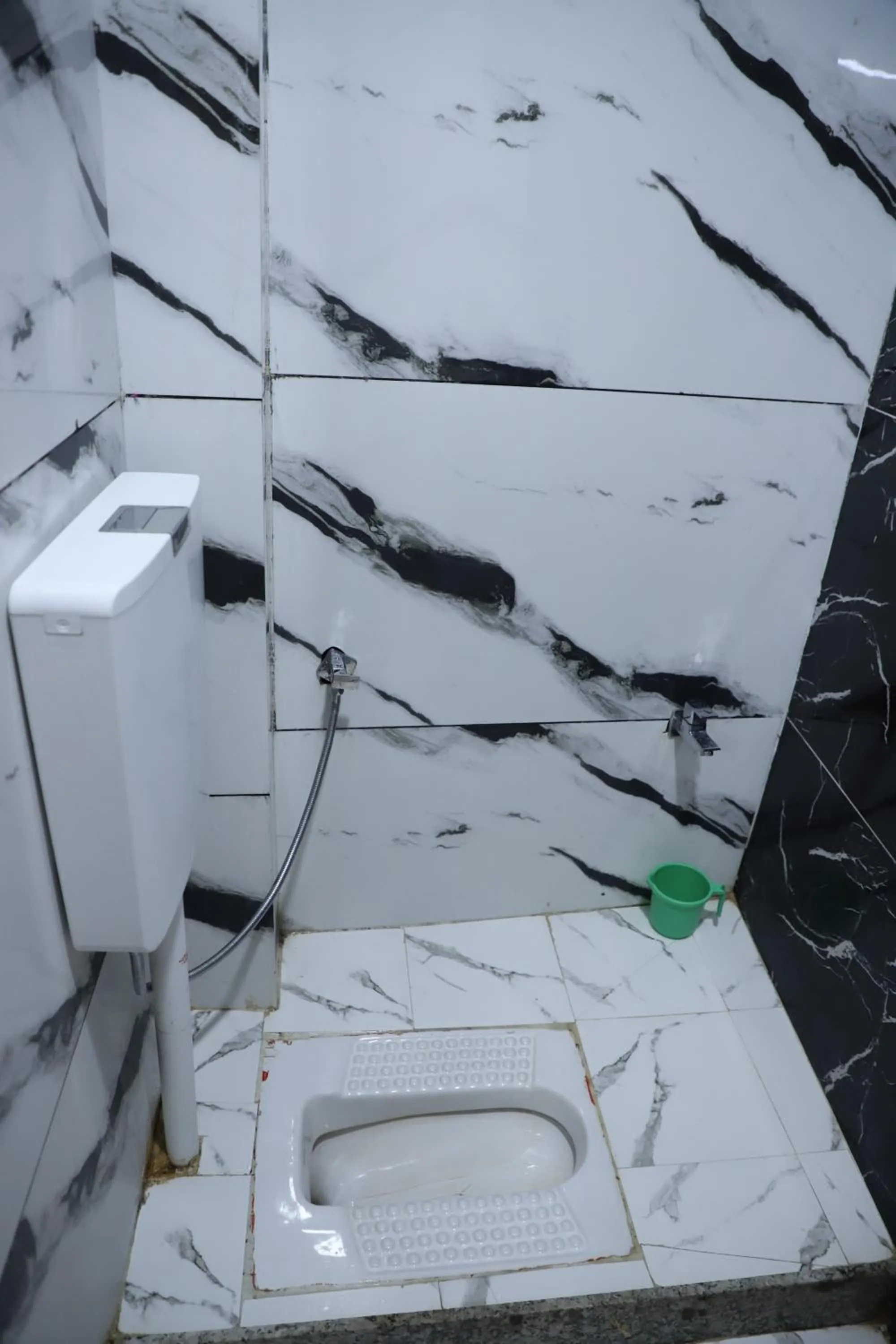 Bathroom in Hotel Mittal Inn