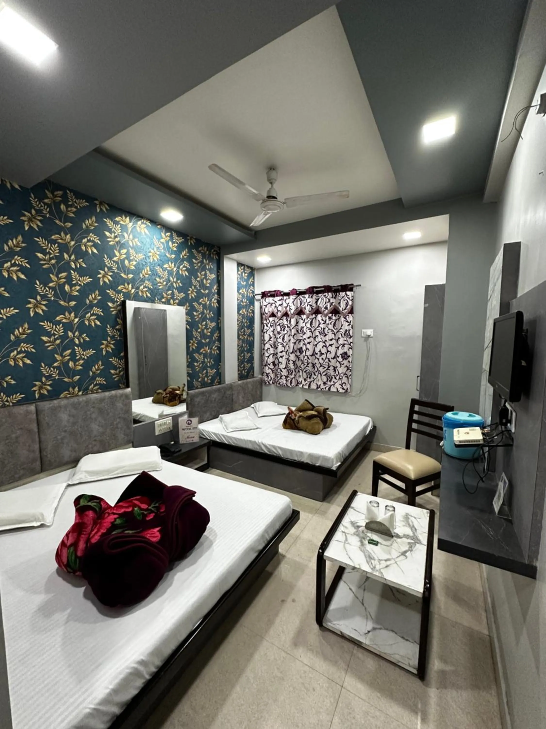 Bed in Hotel Mittal Inn