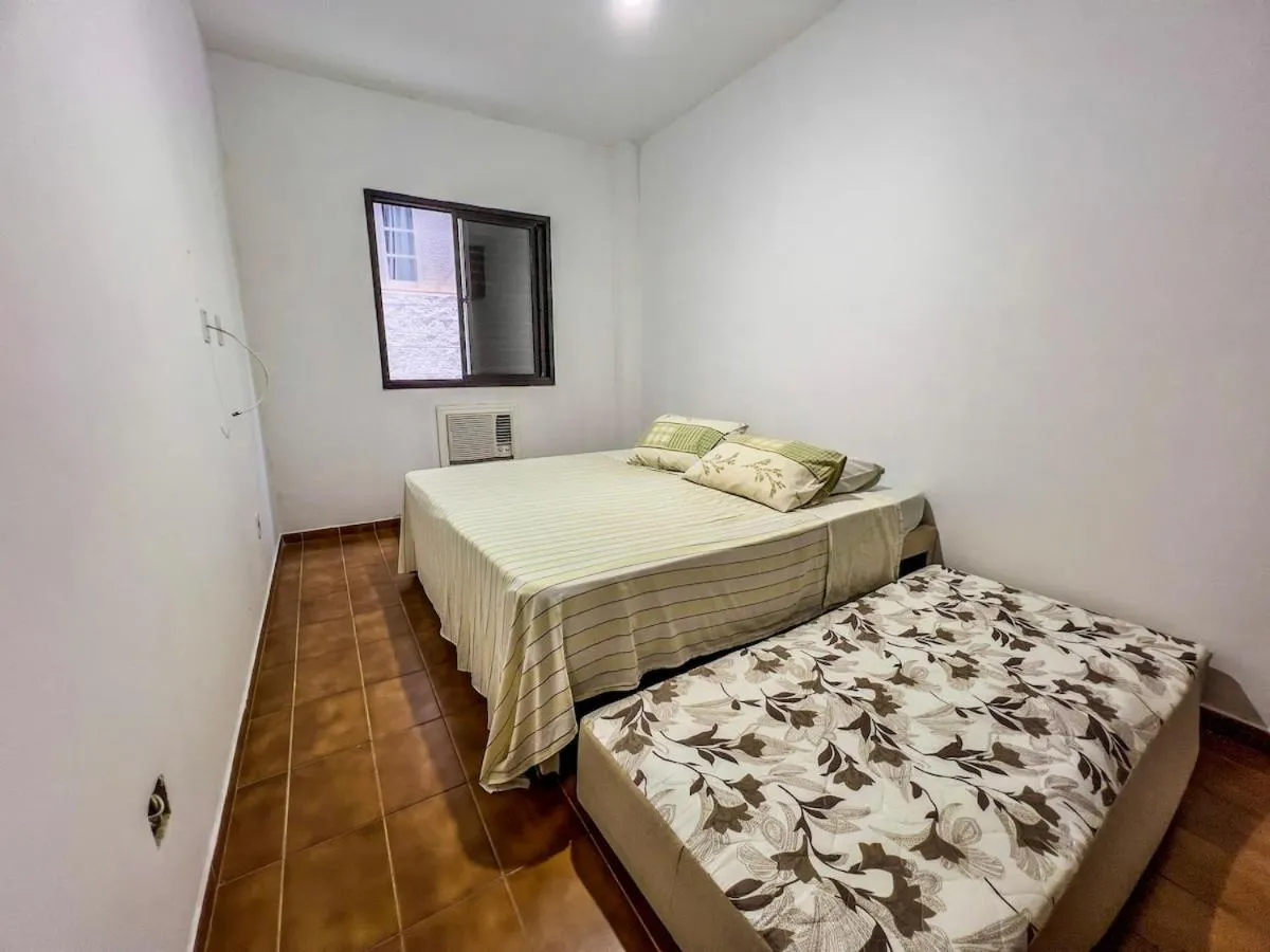 R12 · 2 Quadras da Praia