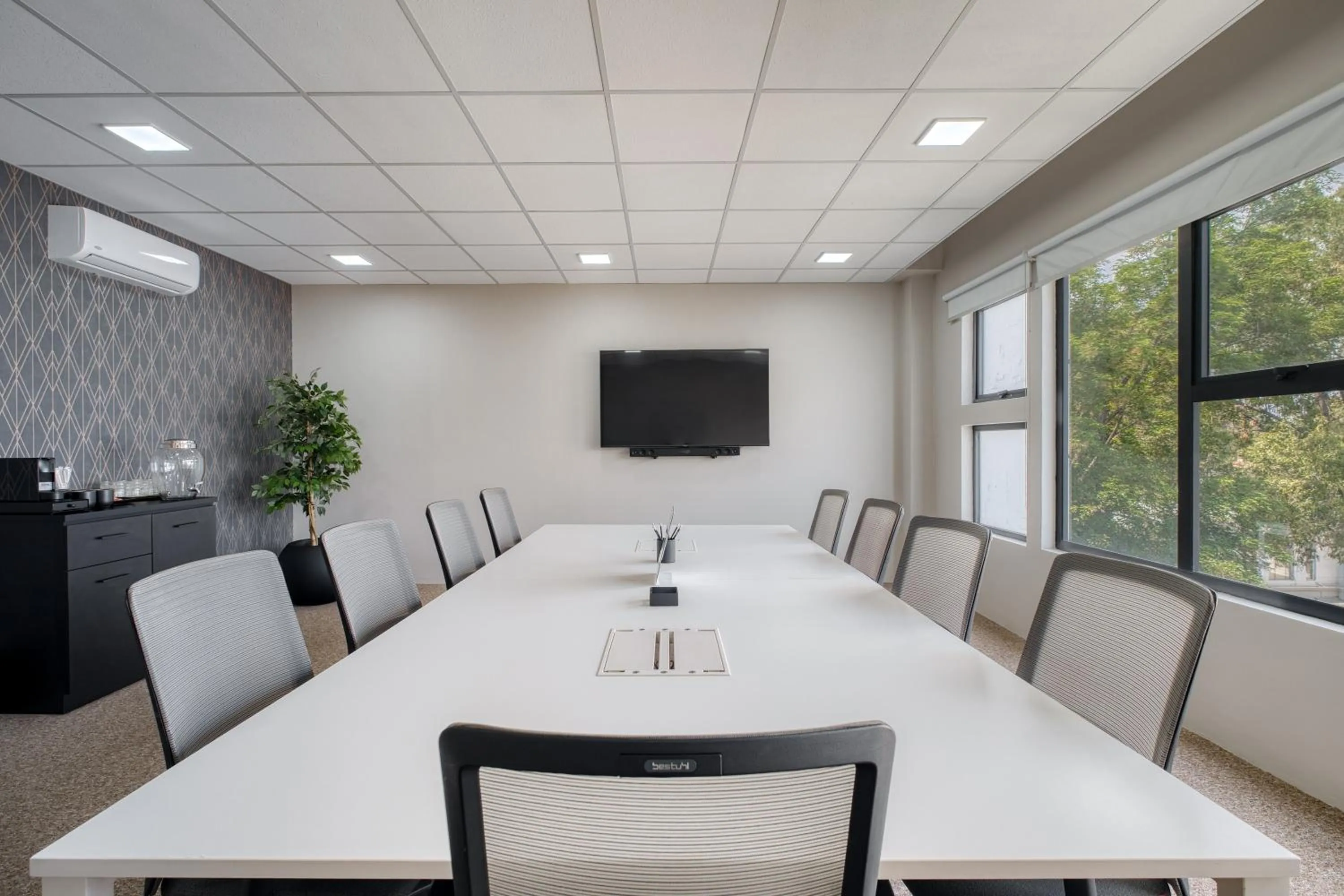 TV and multimedia in District Polanco by Lumina