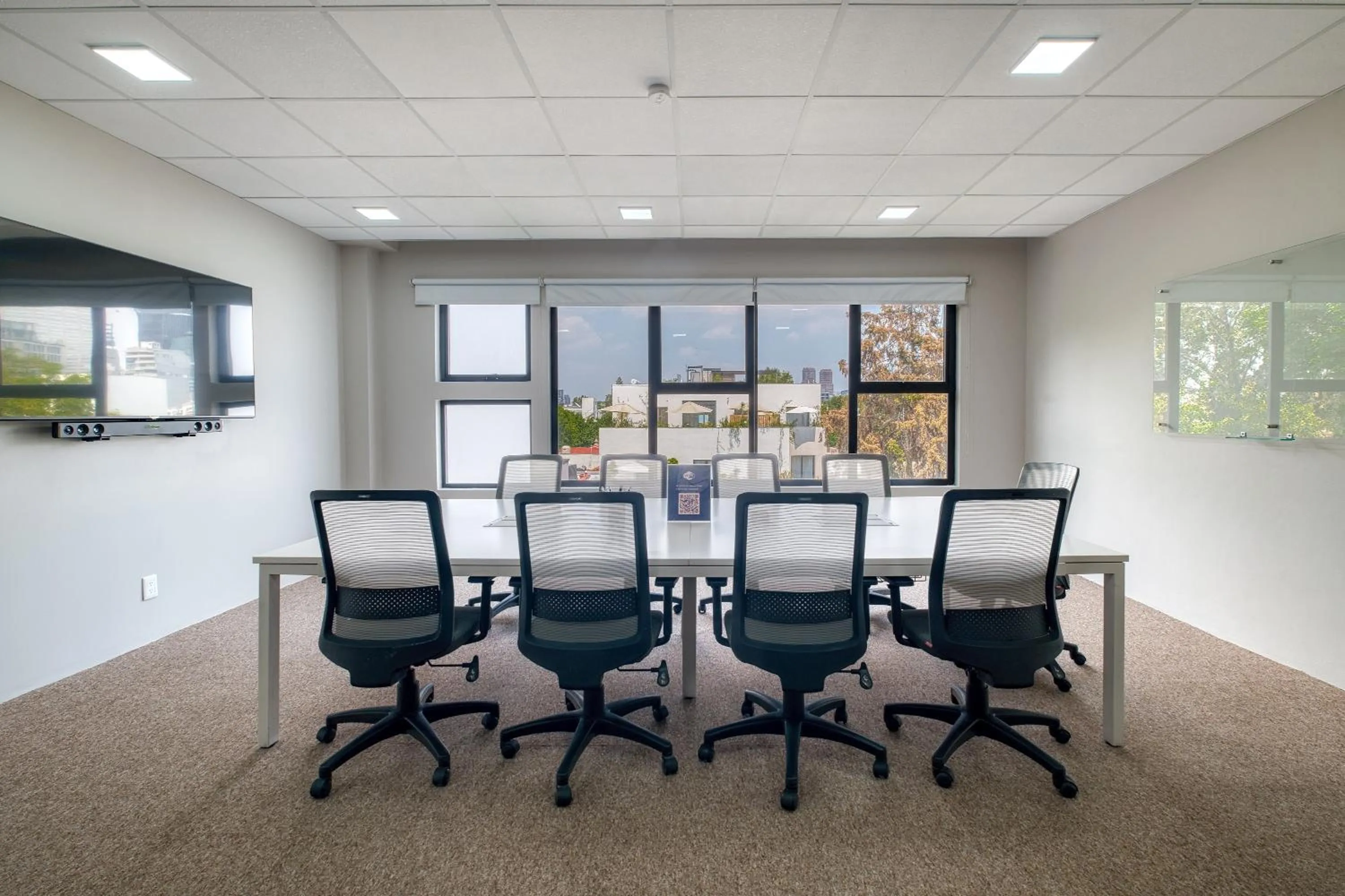 TV and multimedia in District Polanco by Lumina