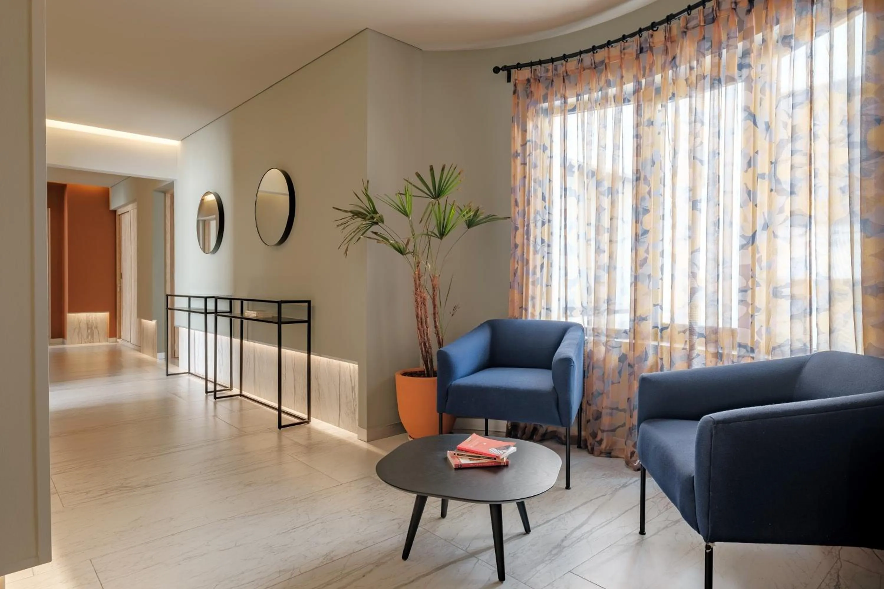 Living room in District Polanco by Lumina