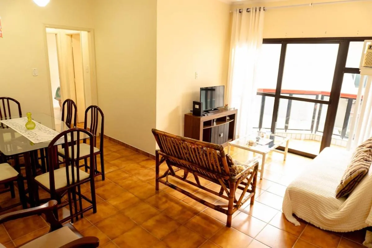 R19 · 2 Quadras da praia