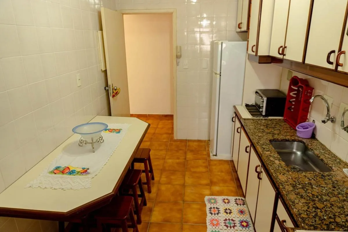 R19 · 2 Quadras da praia