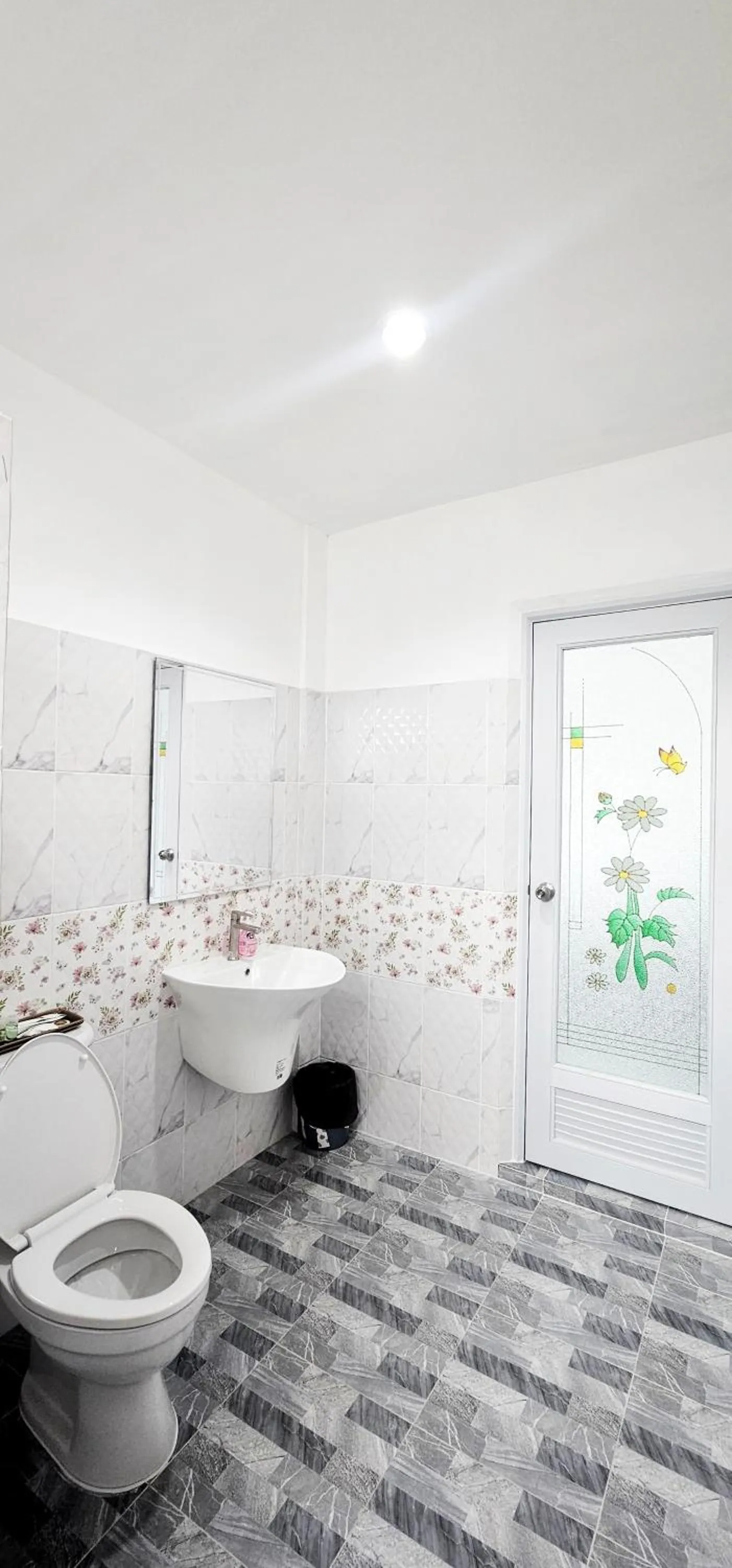 Bathroom in Tiny Island Lake Lodge