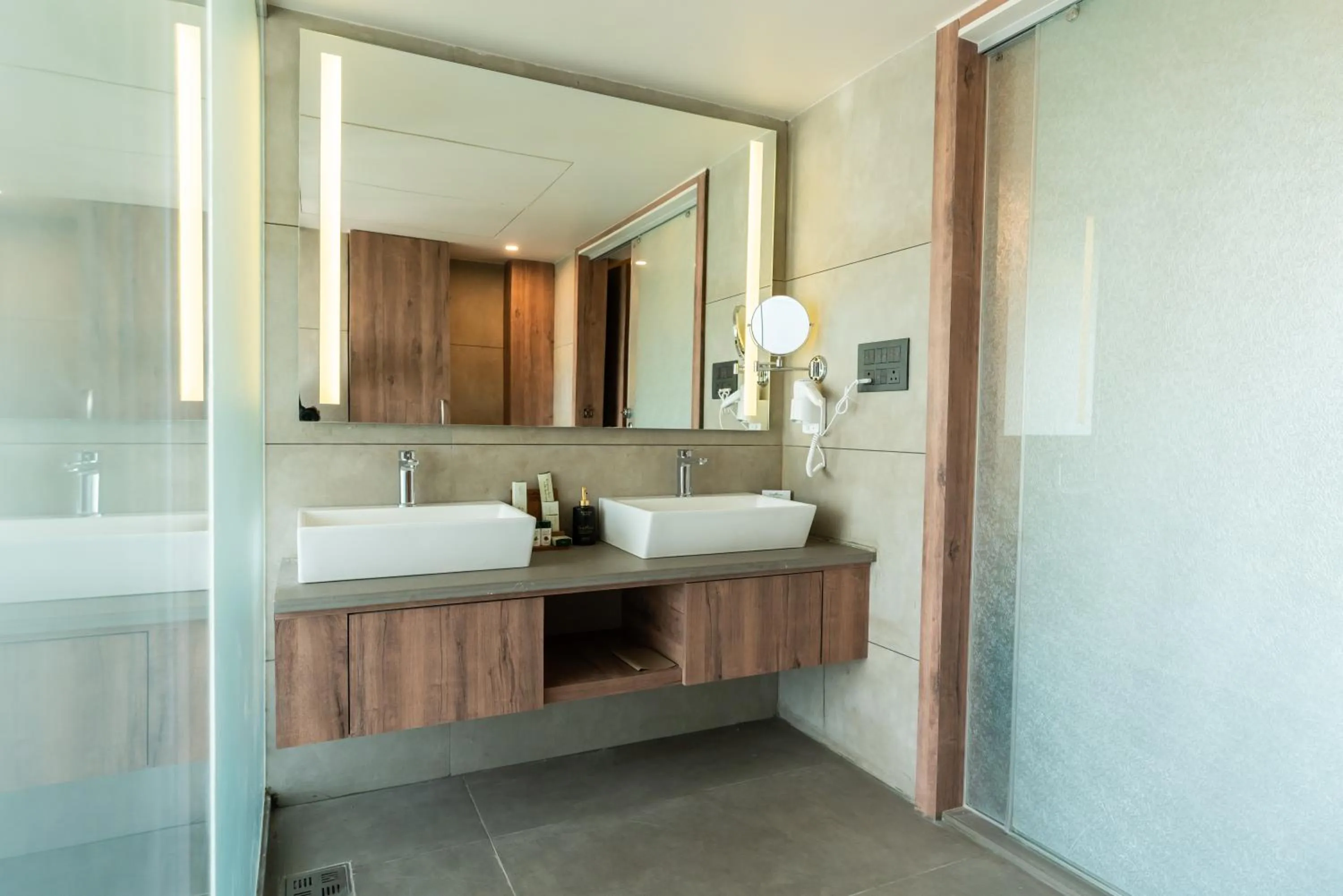 The Fern Residency, Porbandar